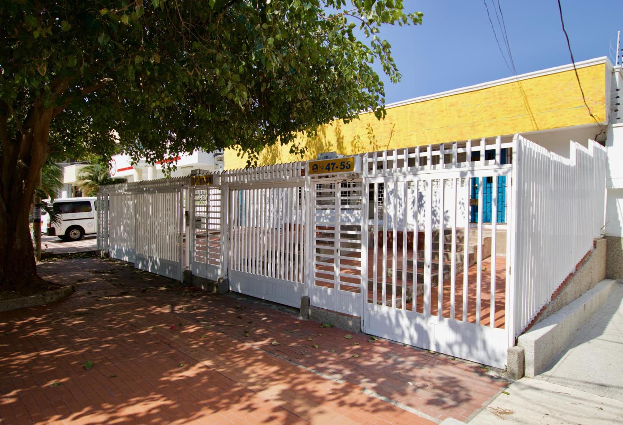 QuillaHost Tropical Apartment photo 7
