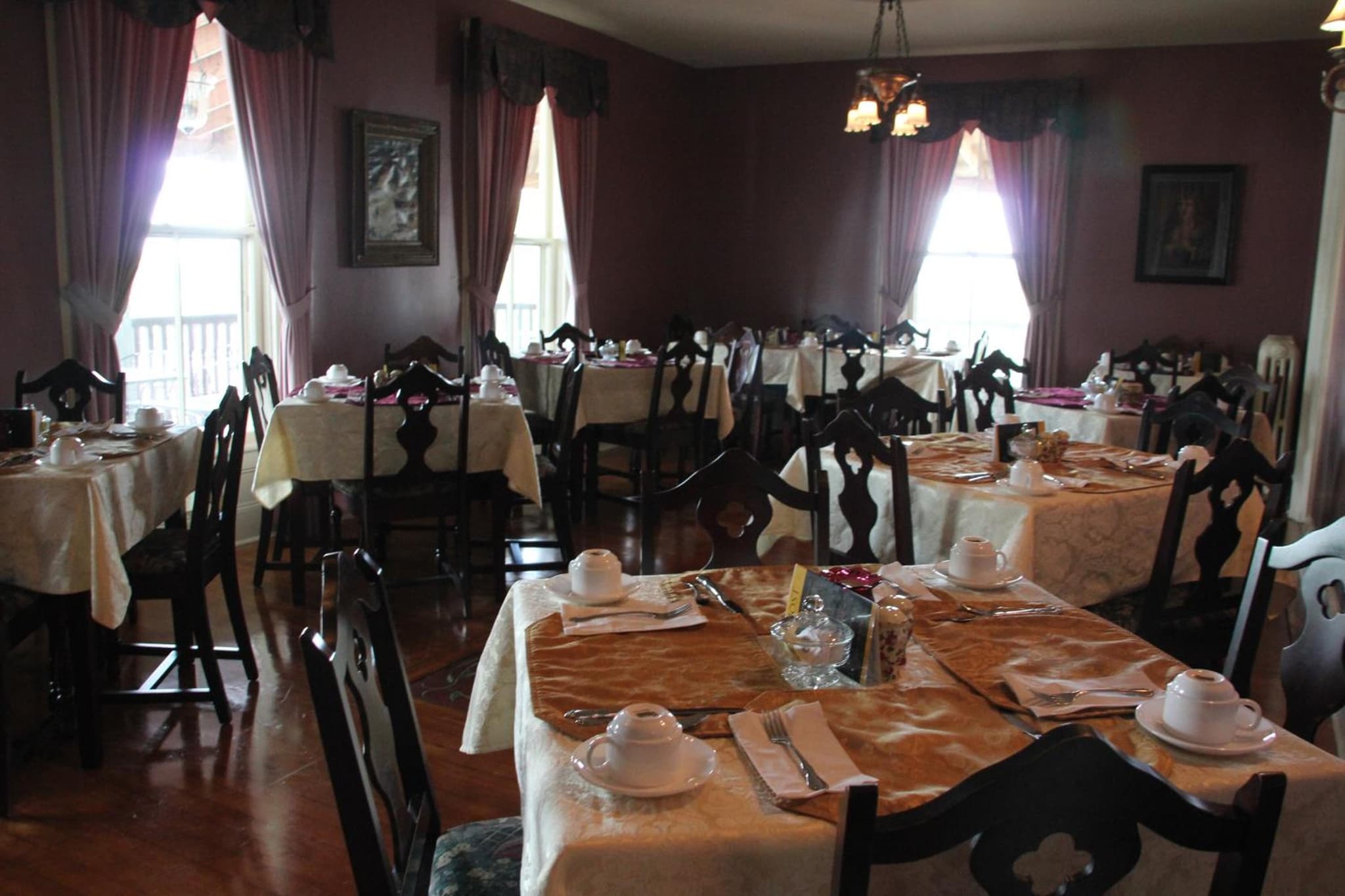 Lynwood Inn photo 3