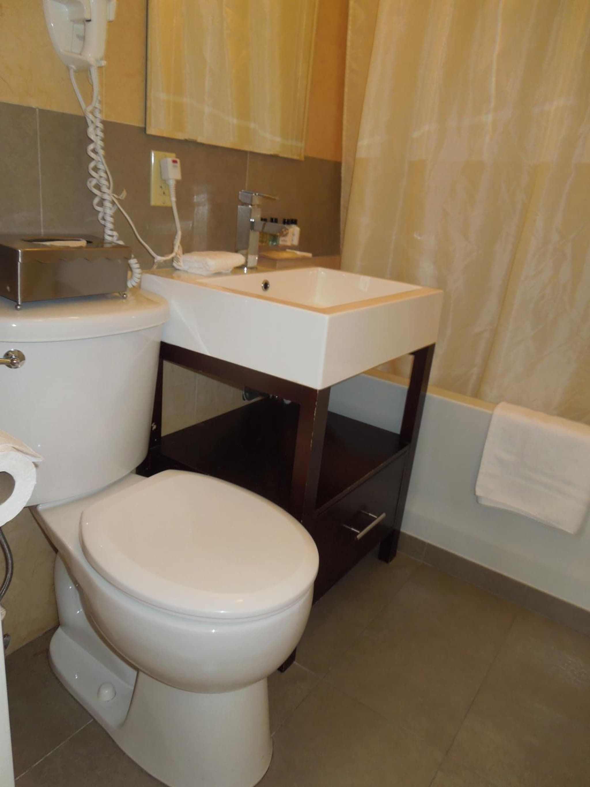 Pointe Plaza Hotel photo 3