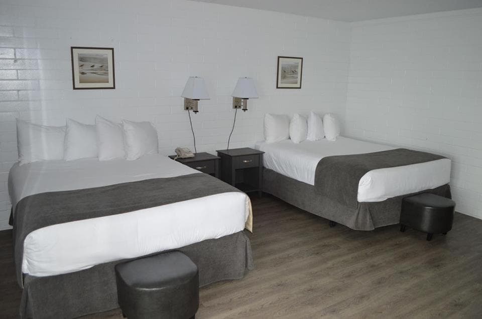 Sechelt inn photo 9