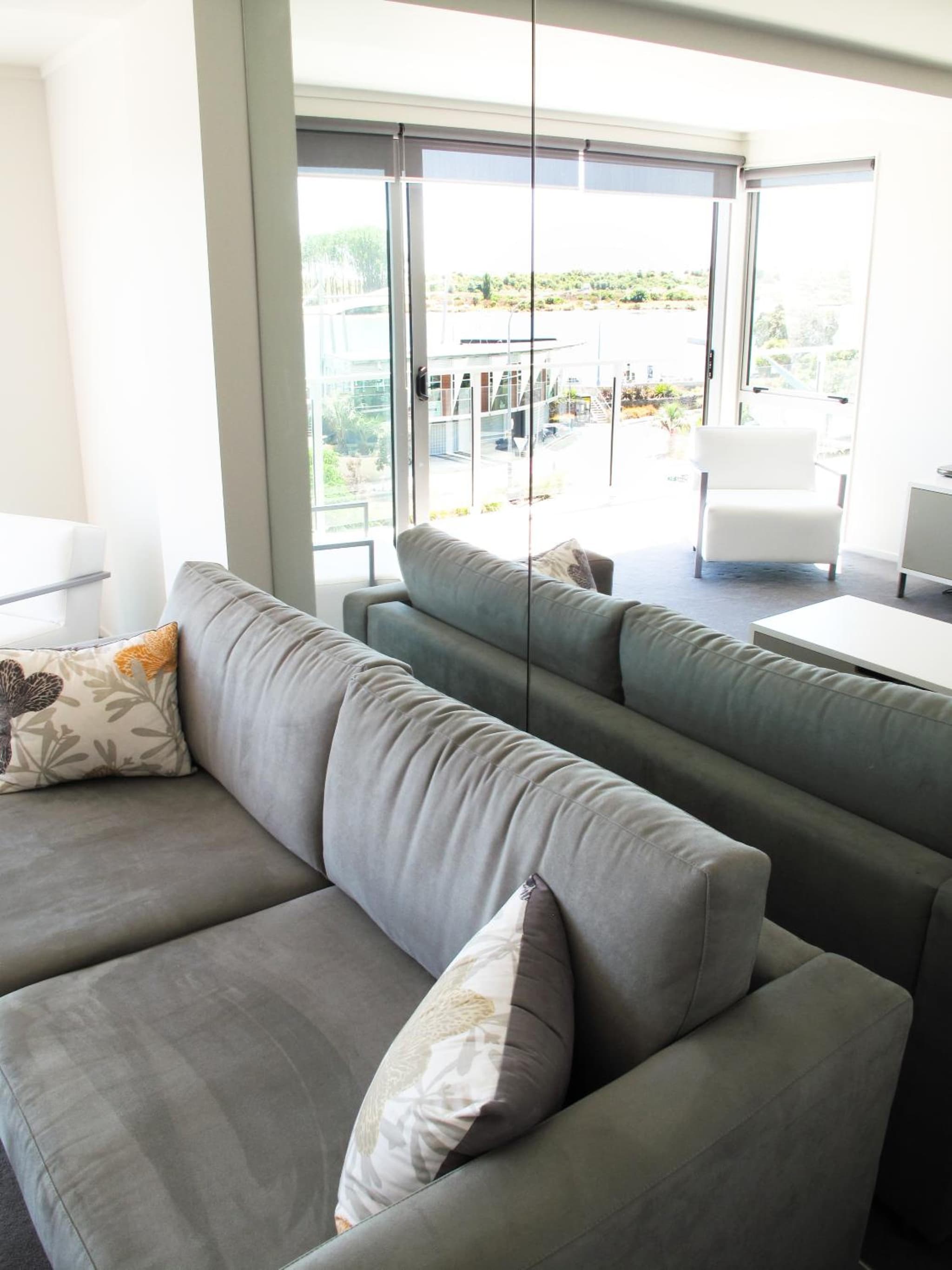 Quayside Luxury Apartments photo 4