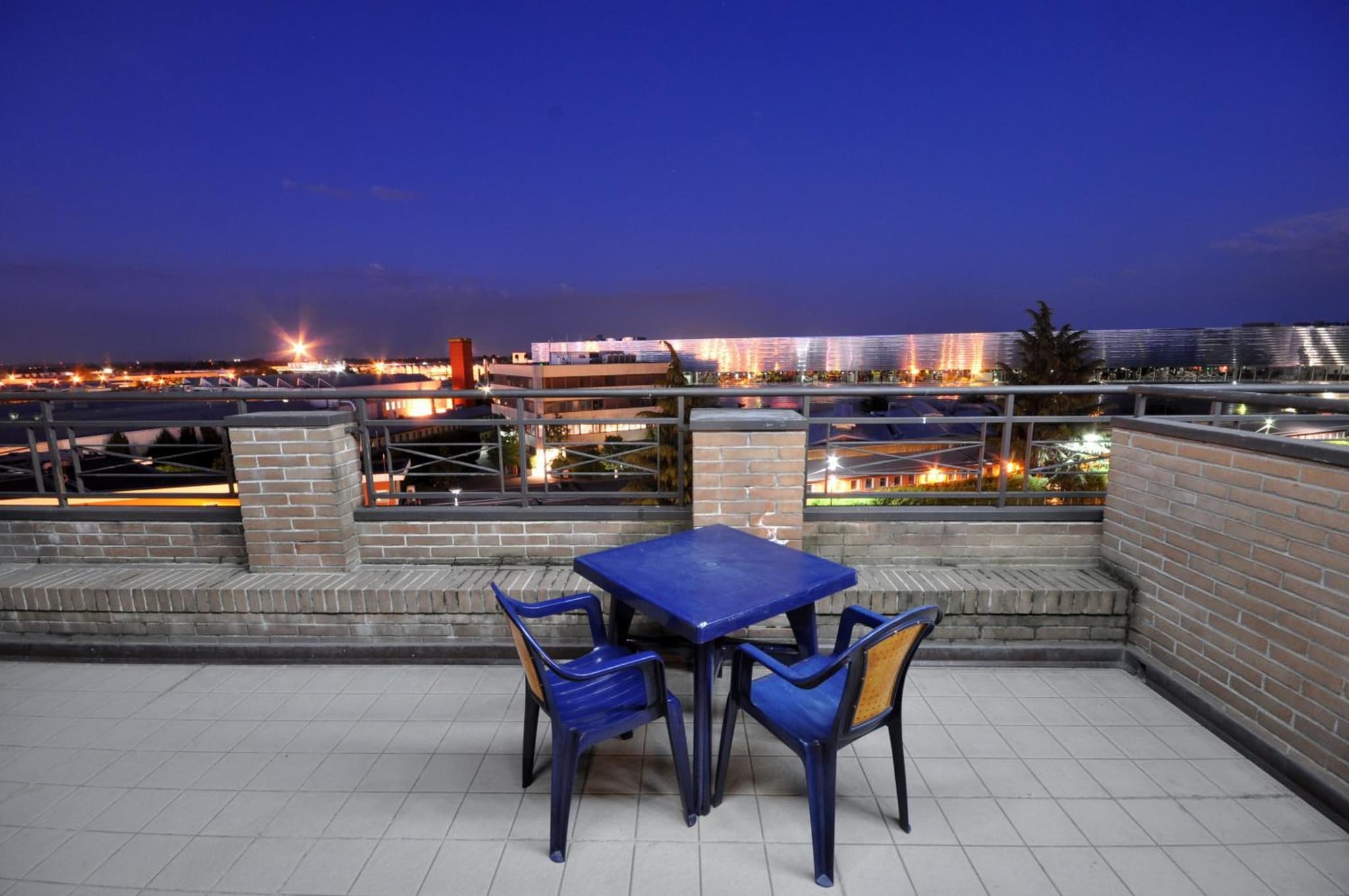 Planet Hotel photo 8