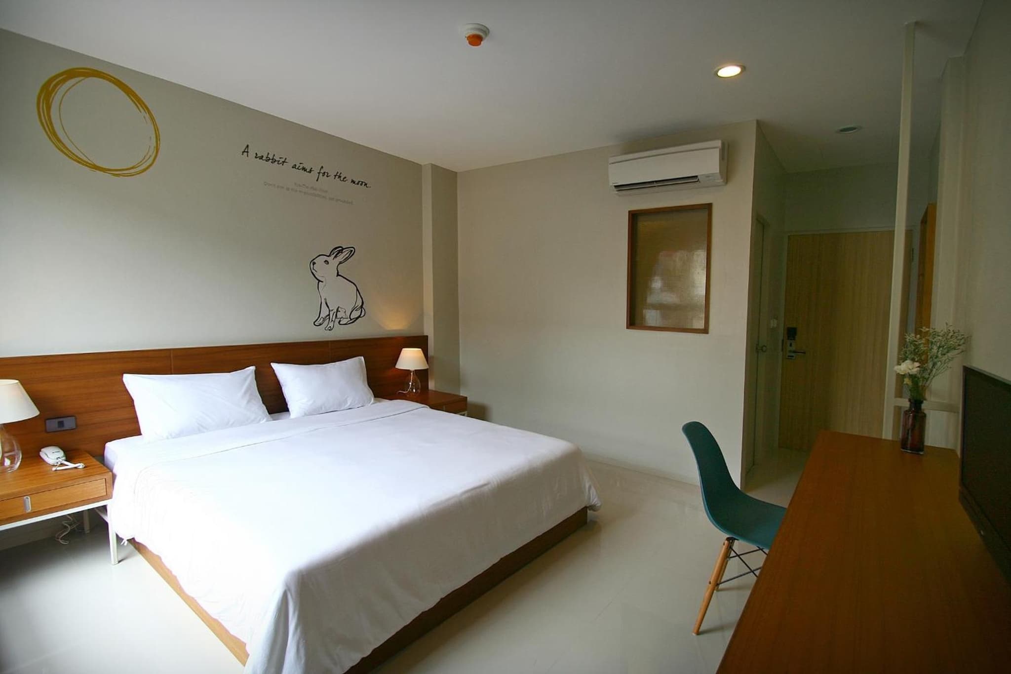 CHERN Bangkok photo 9