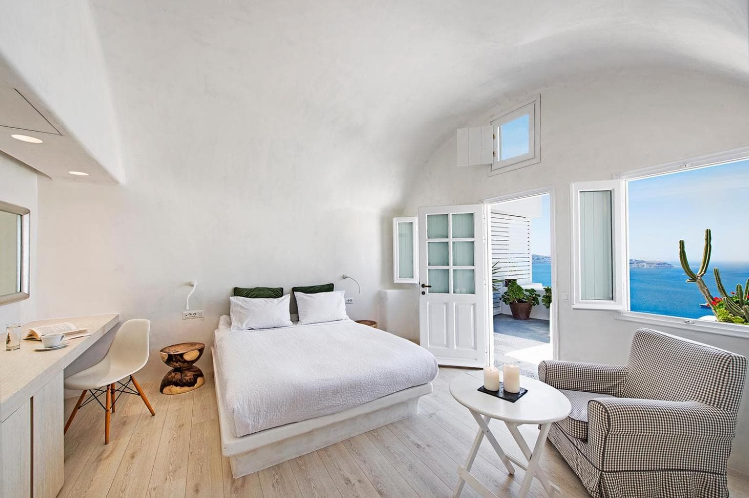 Porto Fira Suites photo 3