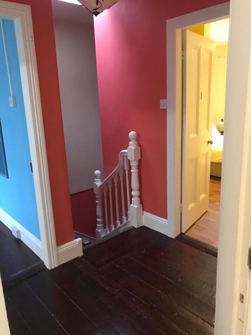 Crescent Close photo 9