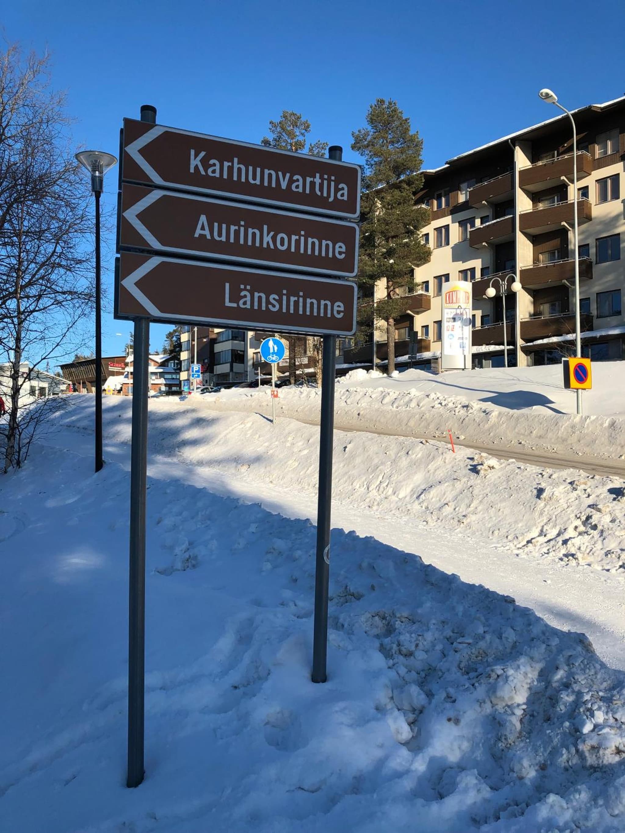 Ruka Center Chalet 3B1 - Ski-In Ski-Out - All services nearby - AC - Fireplace - Wifi - Own parking place photo 7