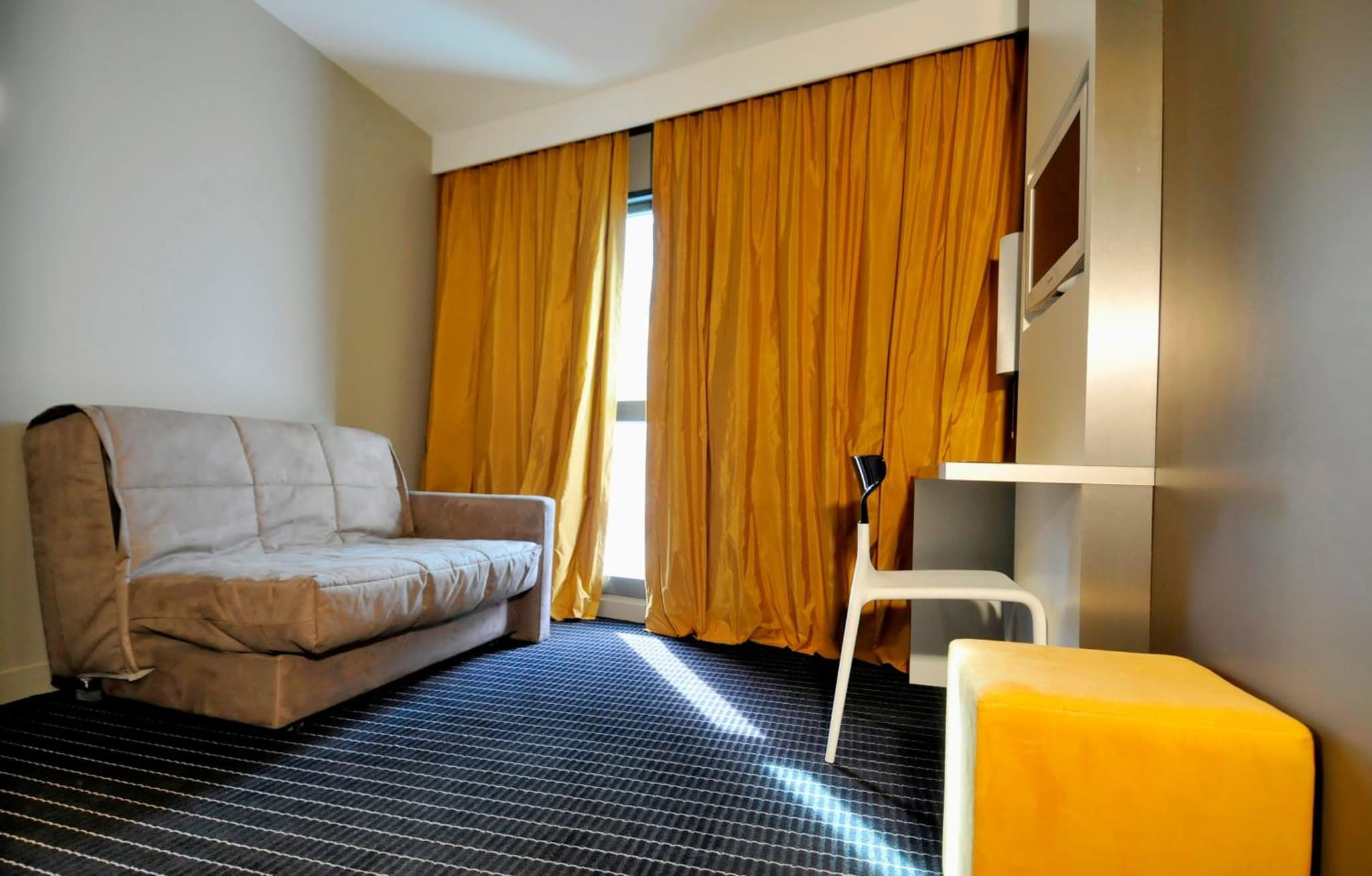 B&B HOME Lyon Centre Berthelot photo 2