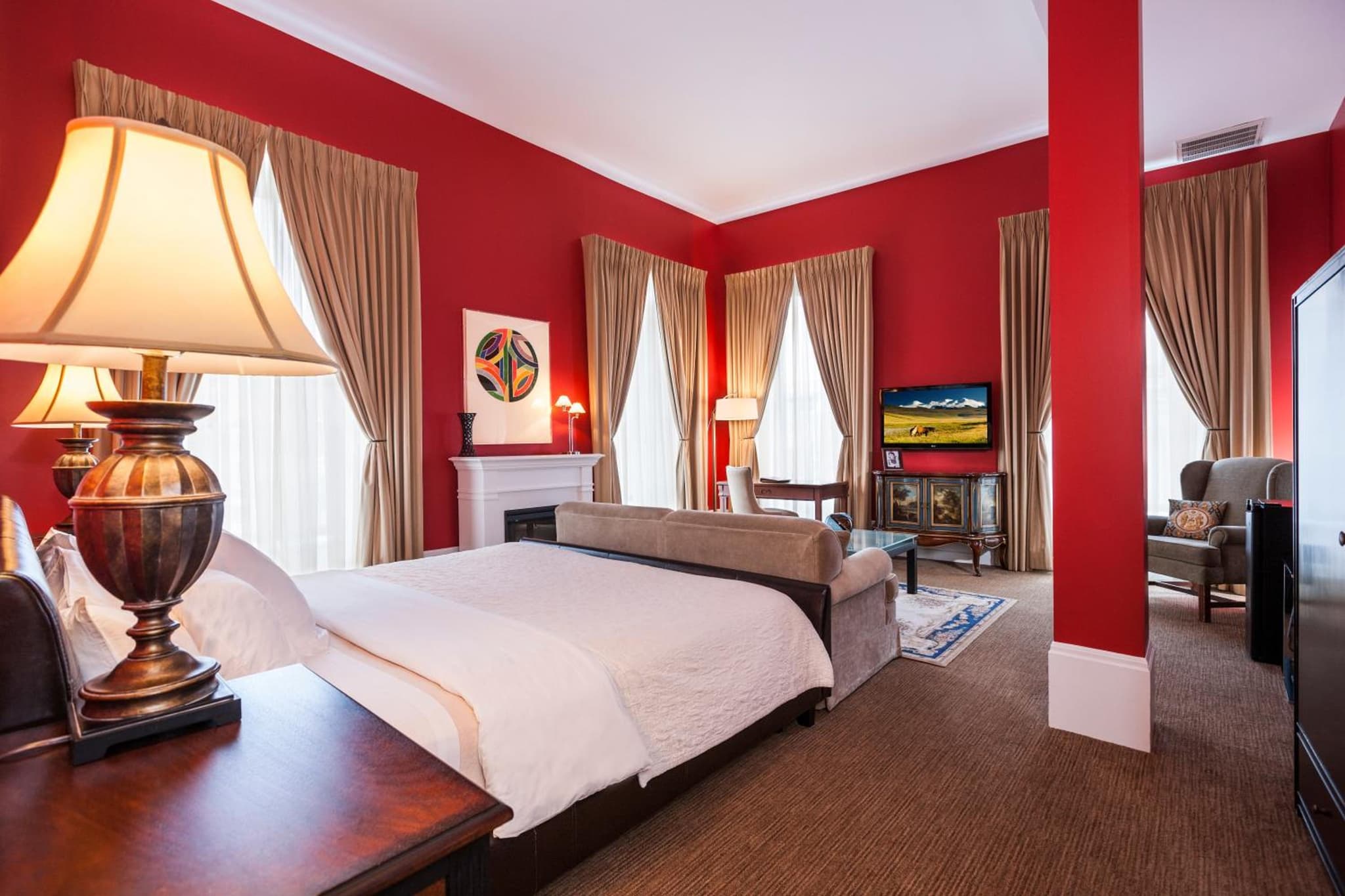 LHotel photo 7