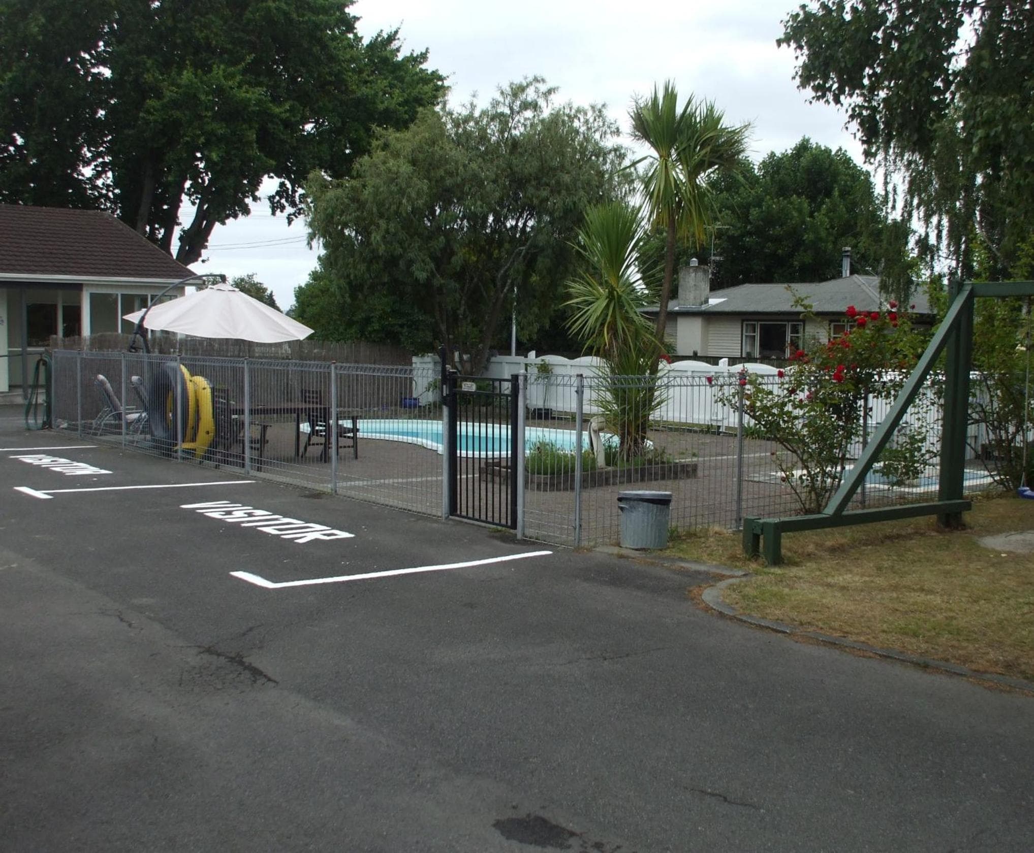 Acorn Estate Motel photo 4