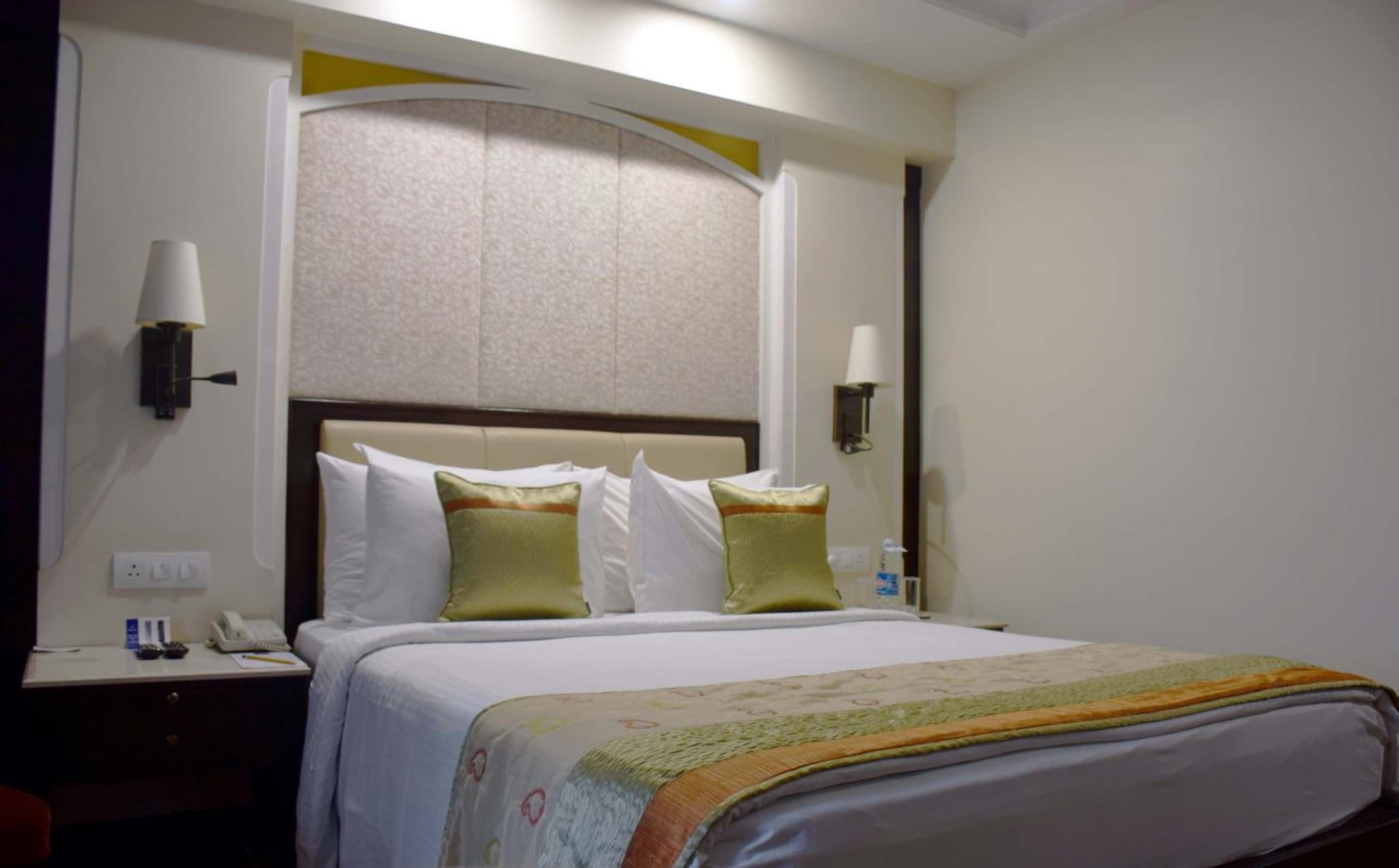 La Place Sarovar Portico photo 2