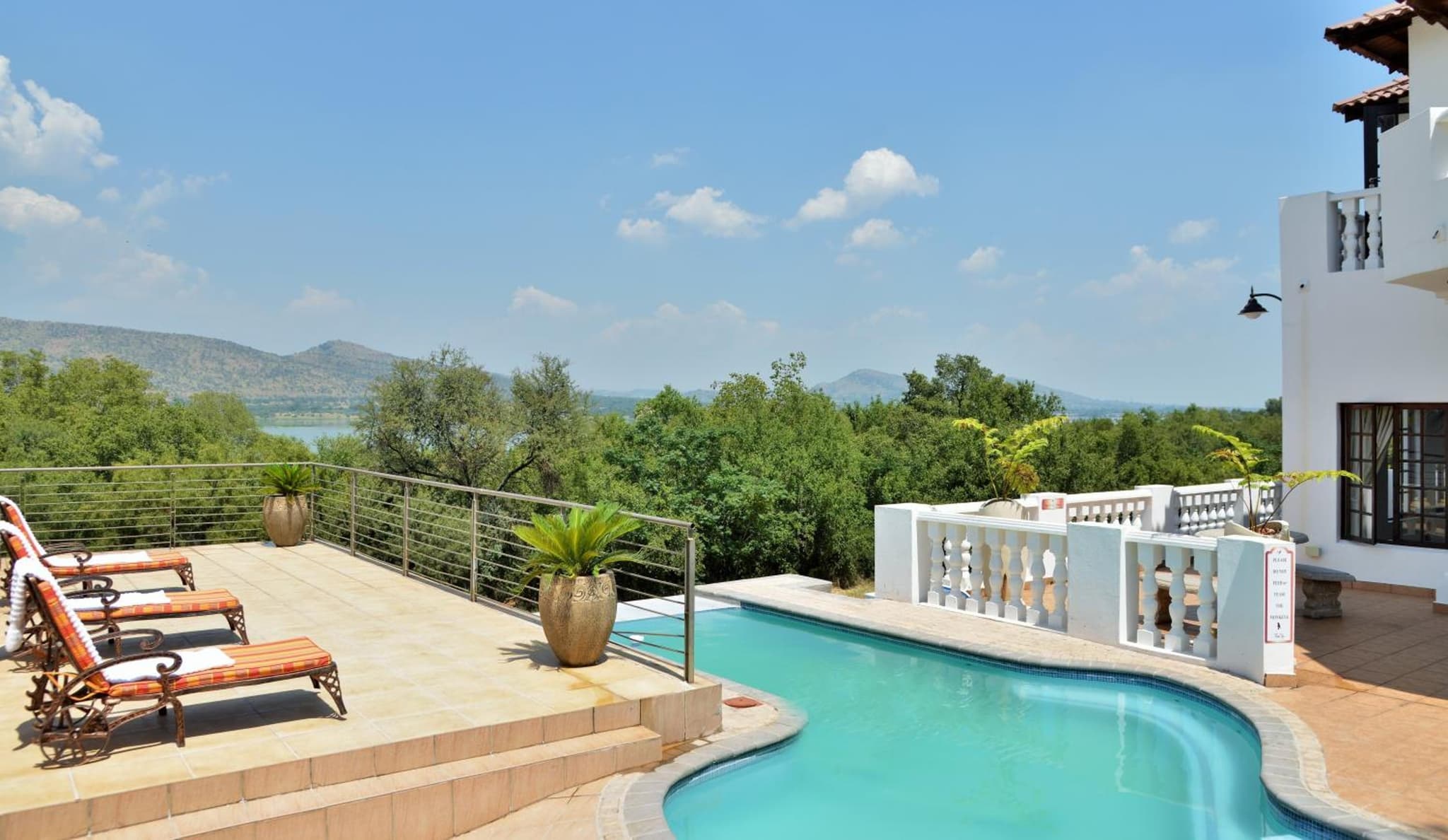 Indlovukazi Guesthouse photo 5