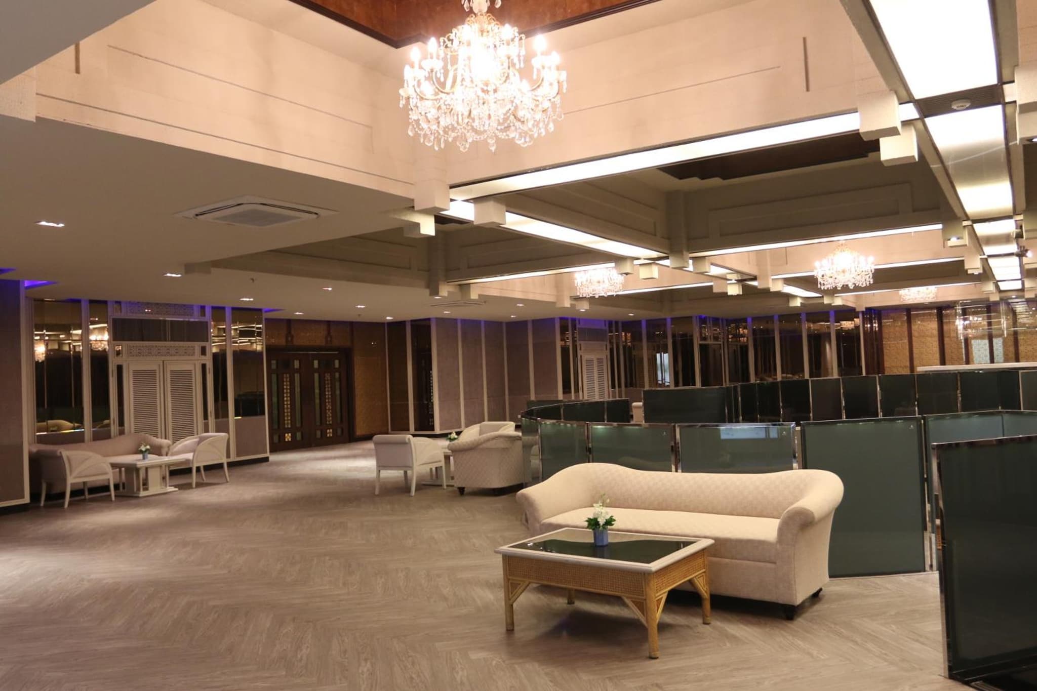 Royal Wing Suites & Spa Pattaya photo 4