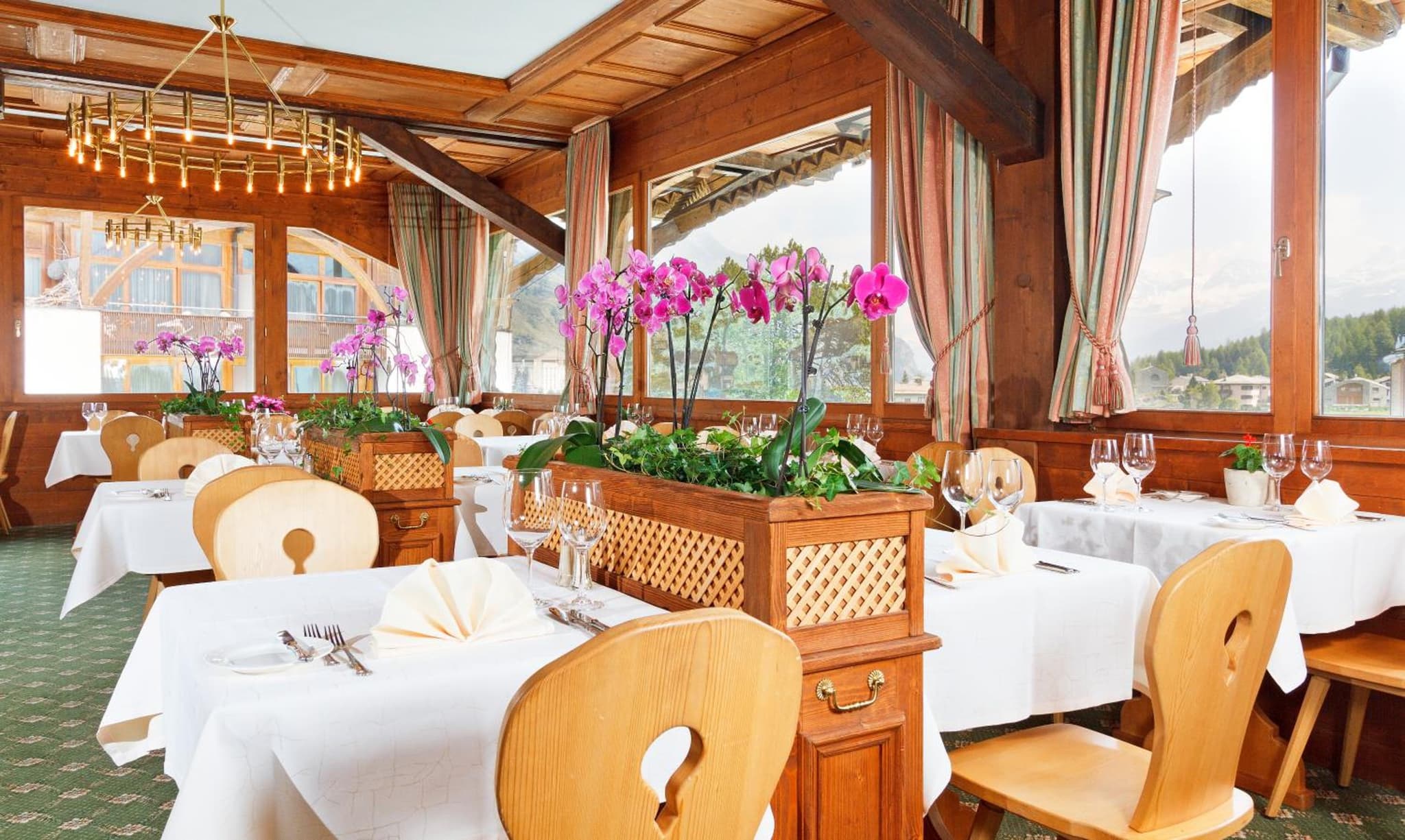 Schweizerhaus Swiss Quality Hotel photo 9