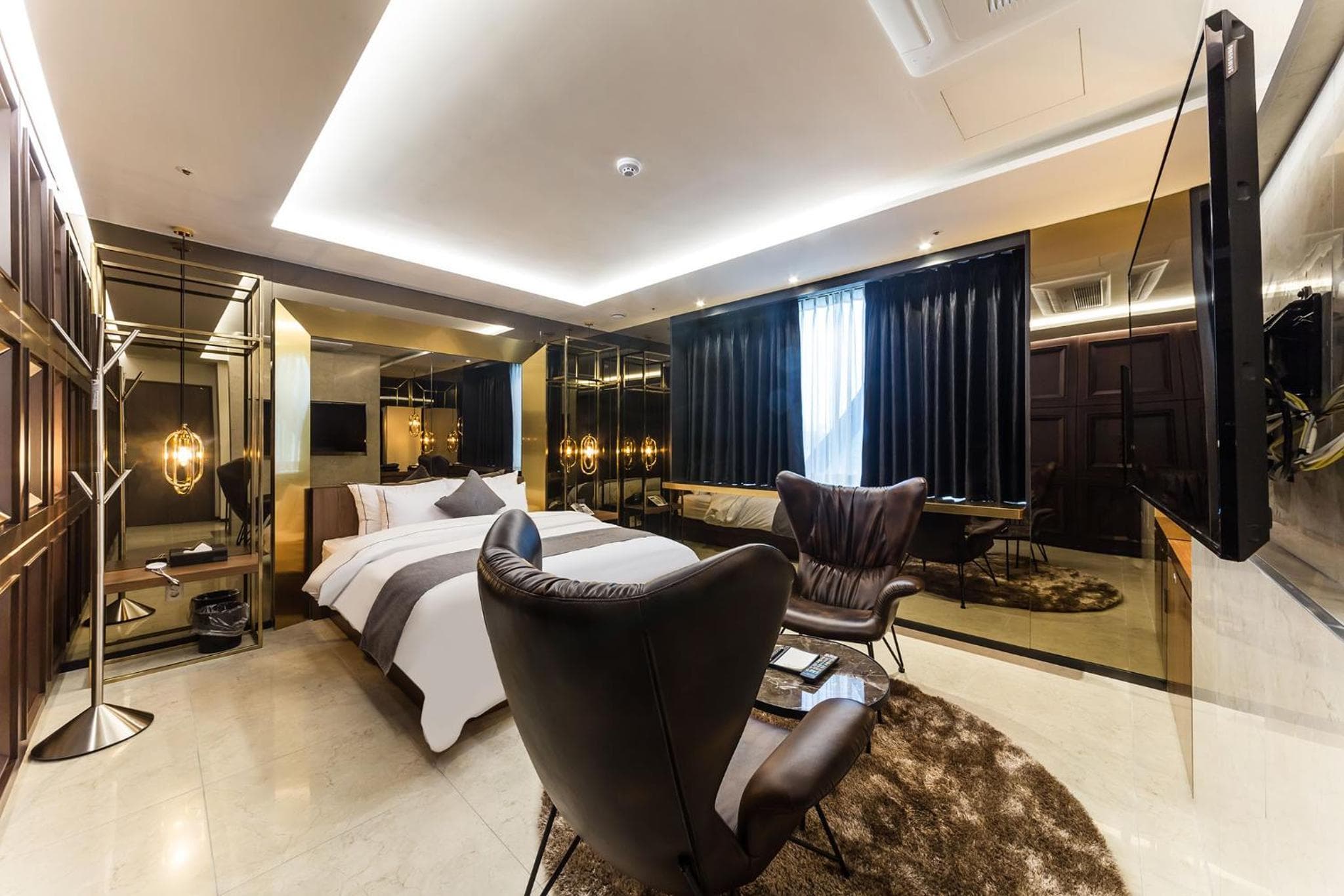 Astro Hotel photo 3