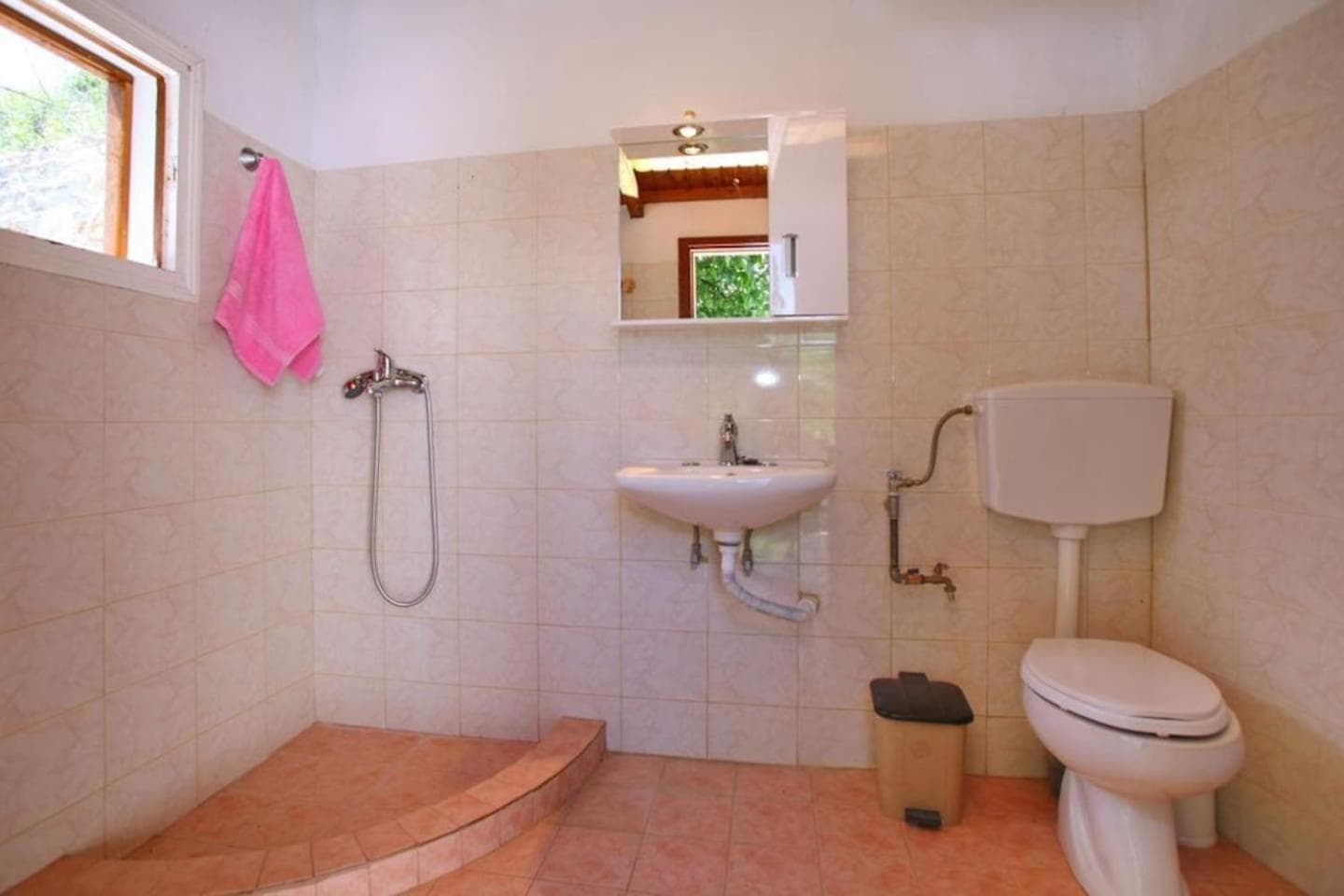 Anania Cottage photo 5