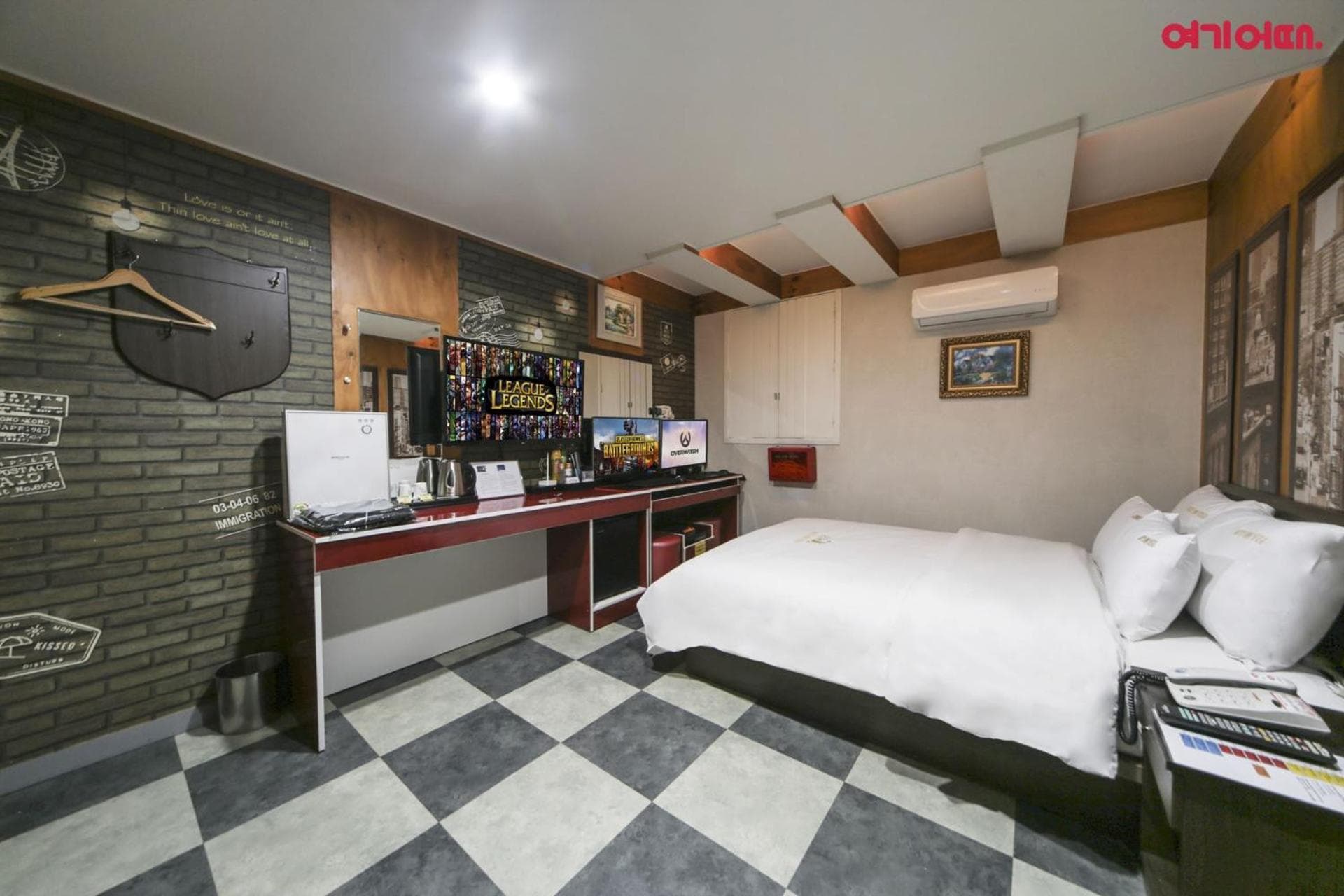 Sky Motel photo 7