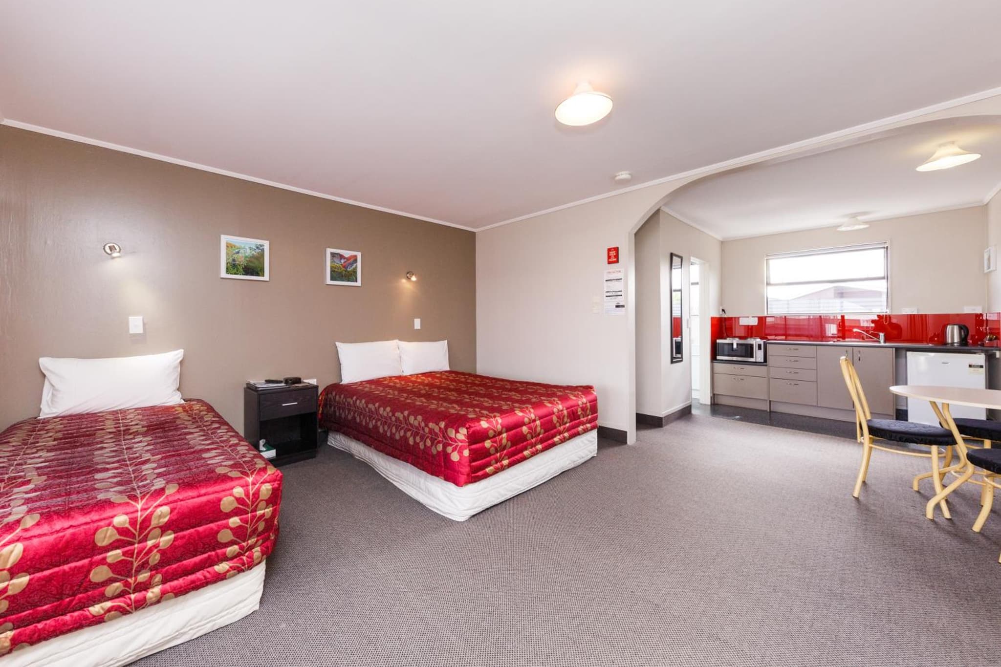 Manfeild Park Motel photo 7