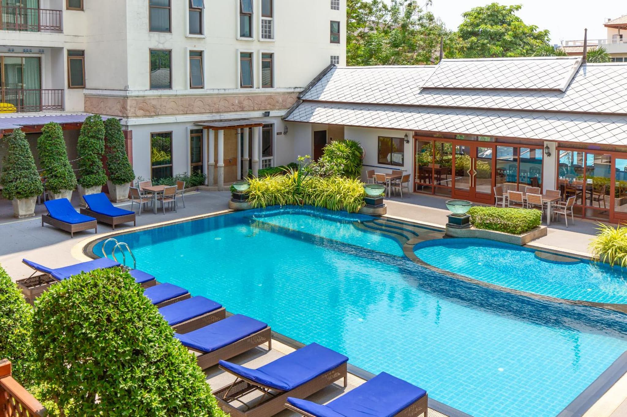 Lasalle Suites Hotel & Residence photo 6