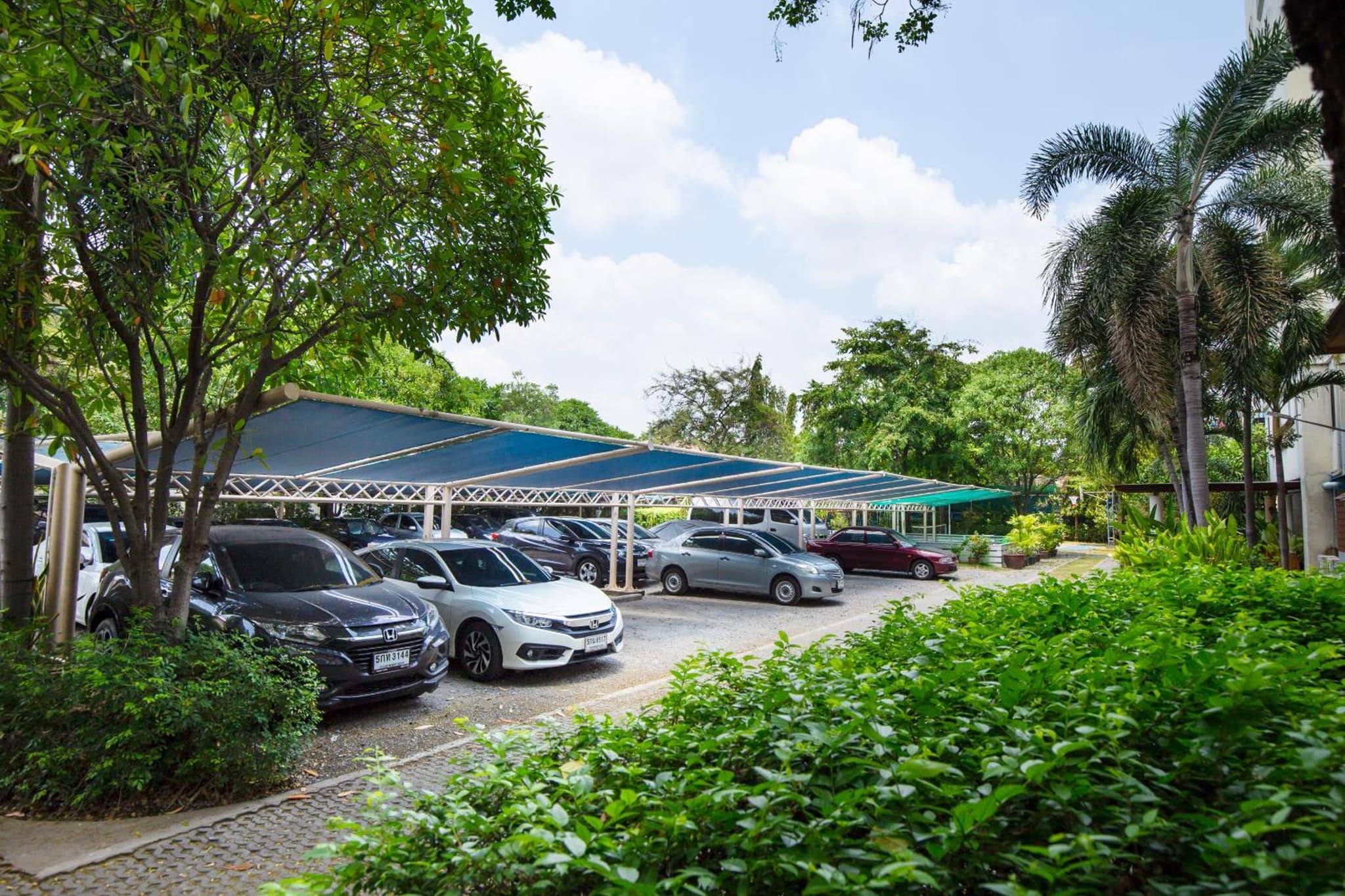 Lasalle Suites Hotel & Residence photo 4