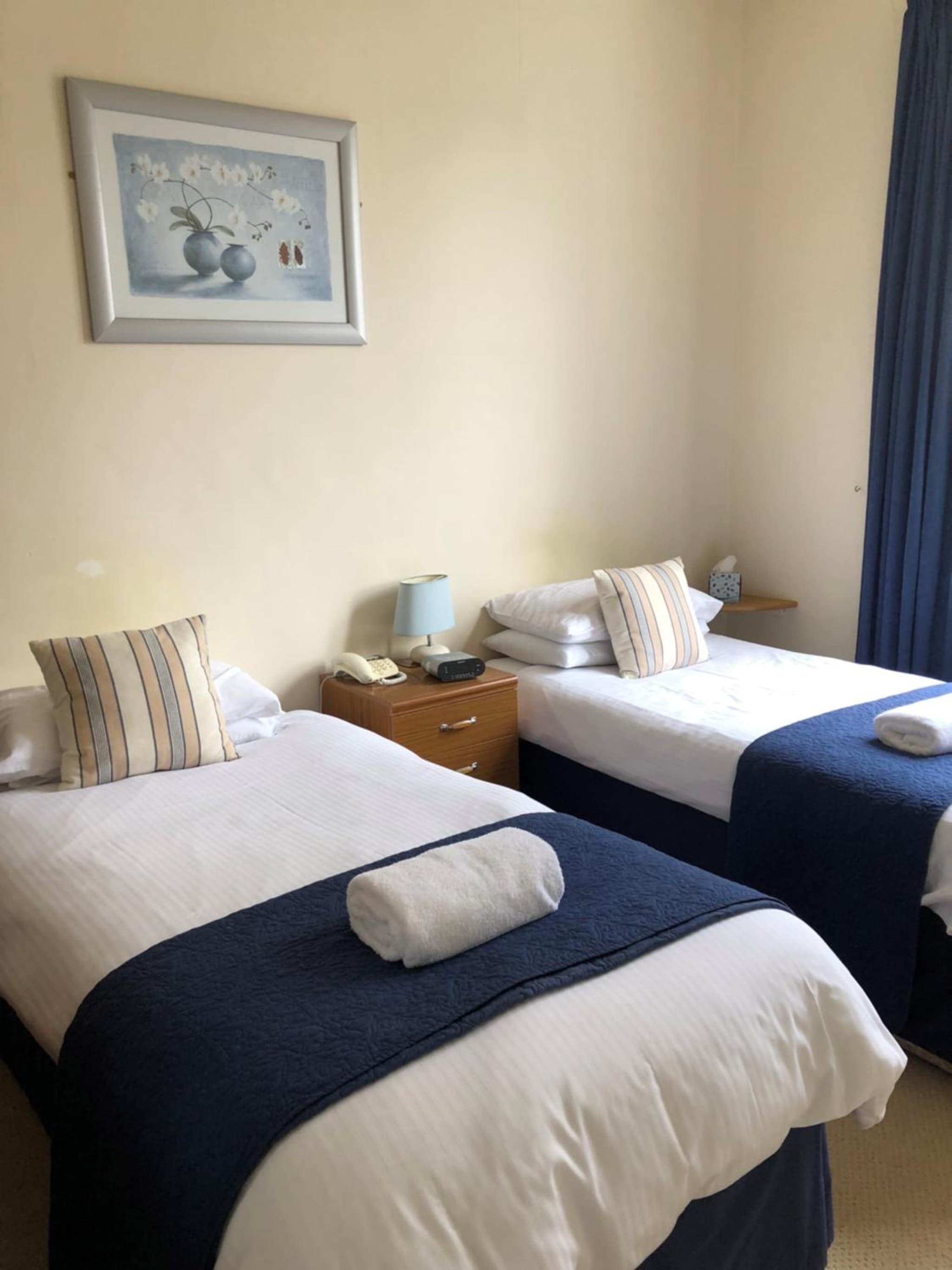 Green Tree Hotel photo 3