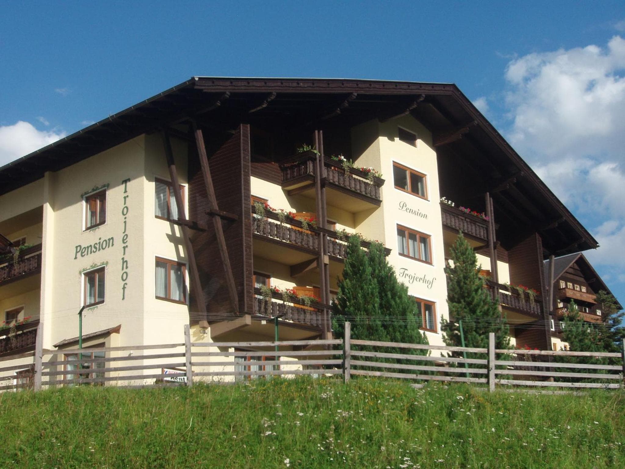 Pension Trojerhof photo 3