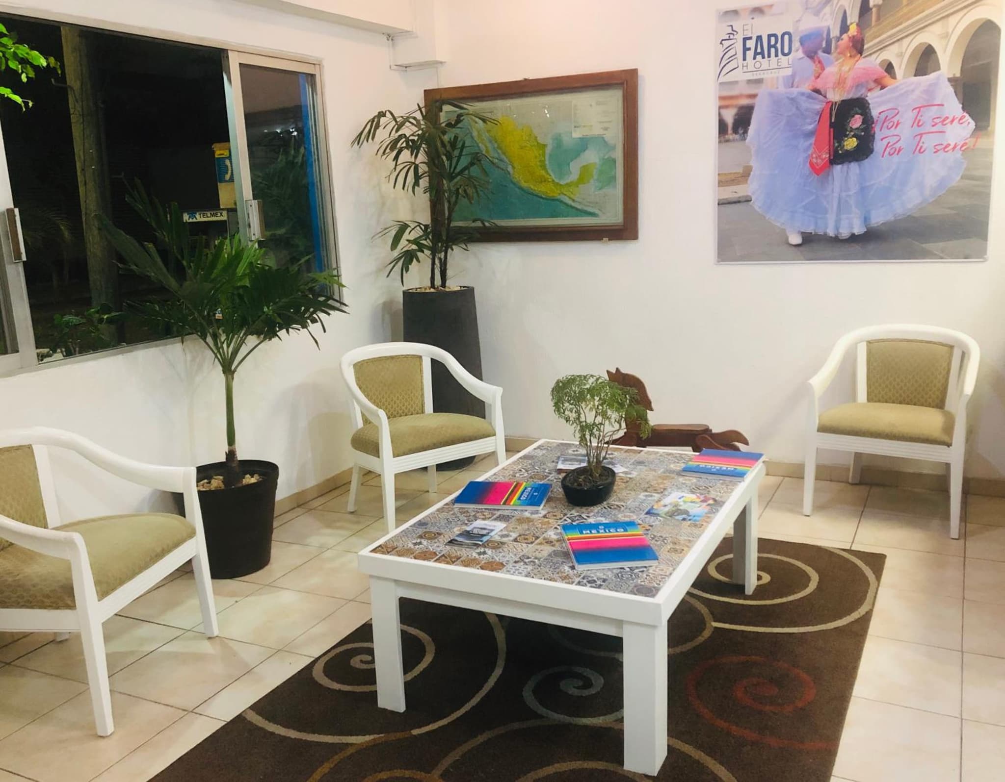 Hotel El Faro Malecon photo 3
