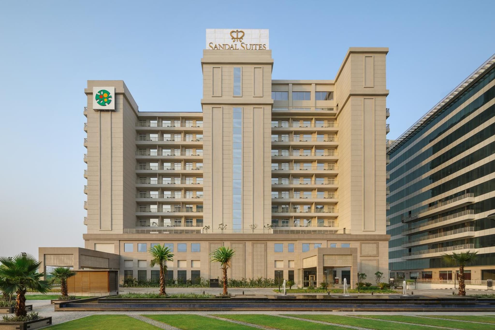 Sandal Suites by Lemon Tree Hotels photo 4