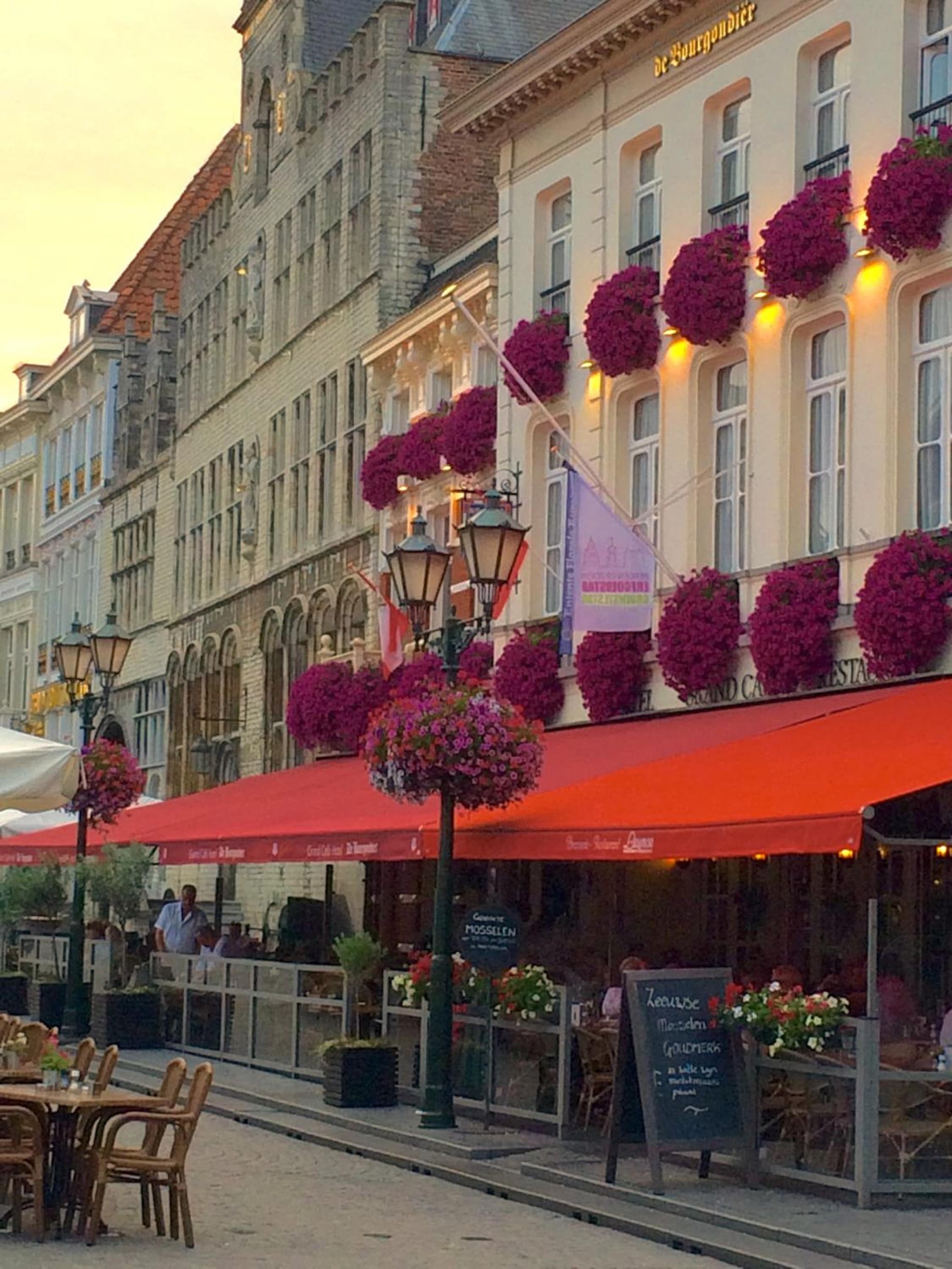 Grand Cafe Hotel de Bourgondier photo 7