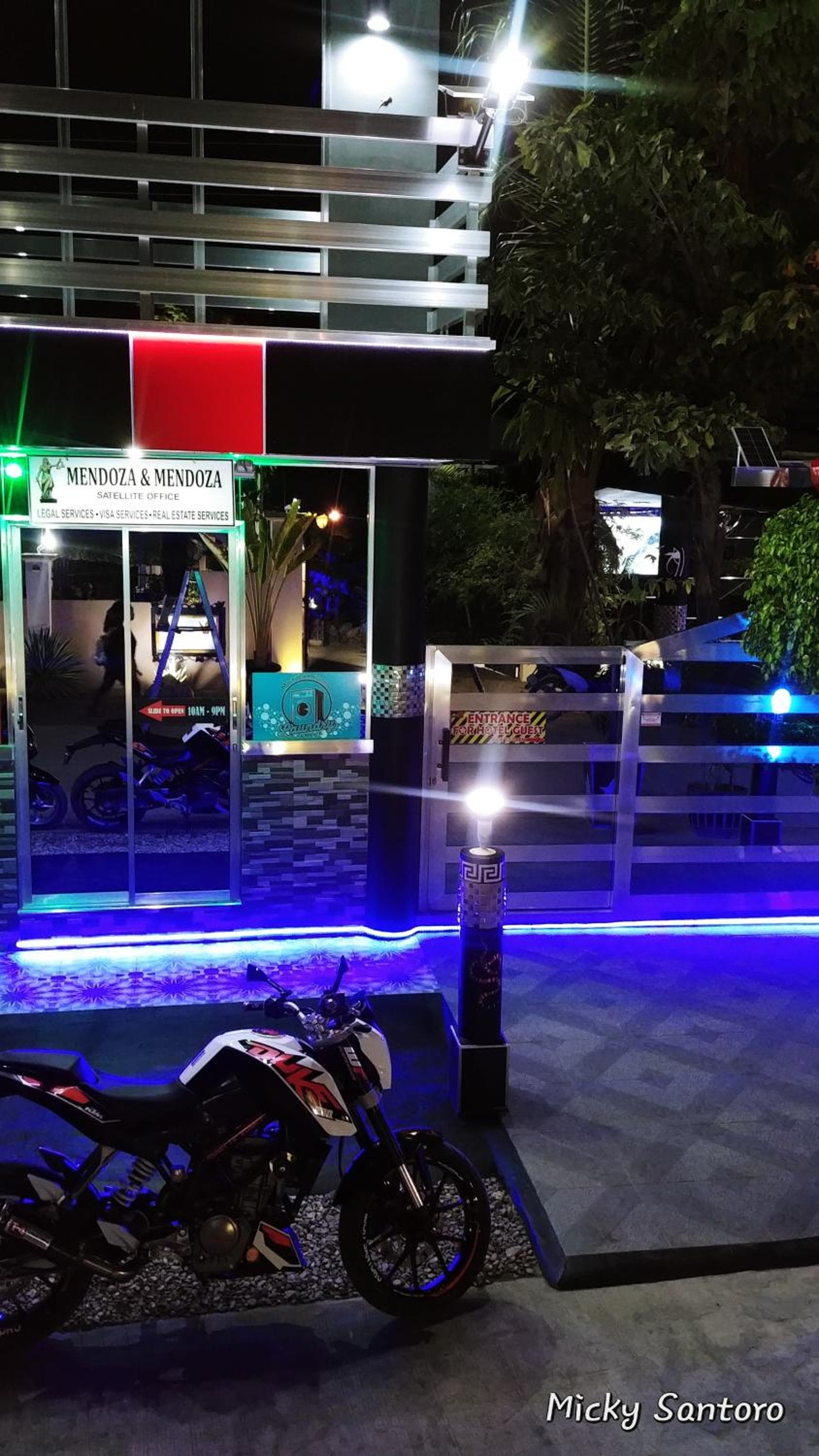 Micky Santoro Hotel & Restaurant photo 9