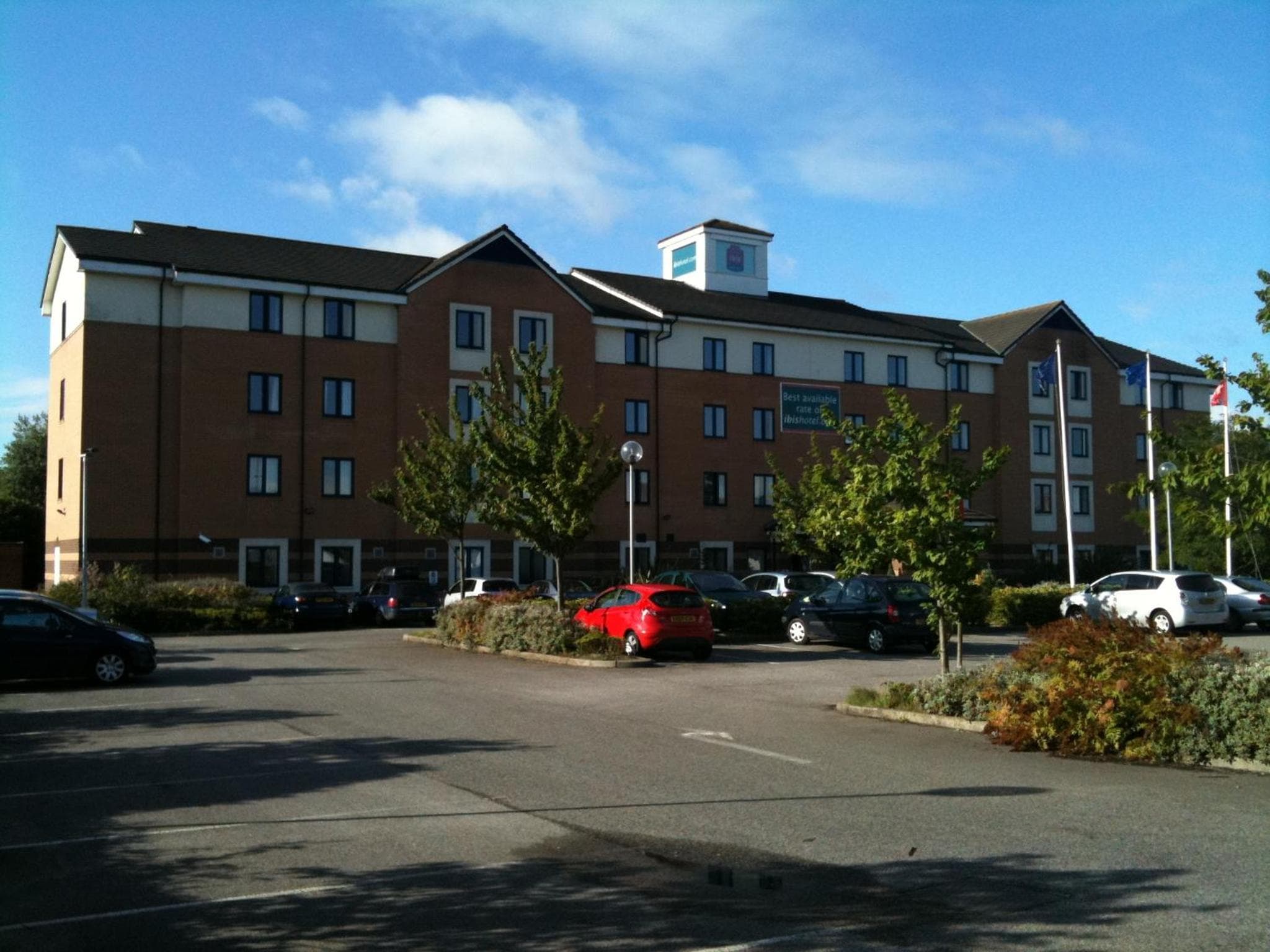 Garner Hotel Lincoln by IHG photo 2