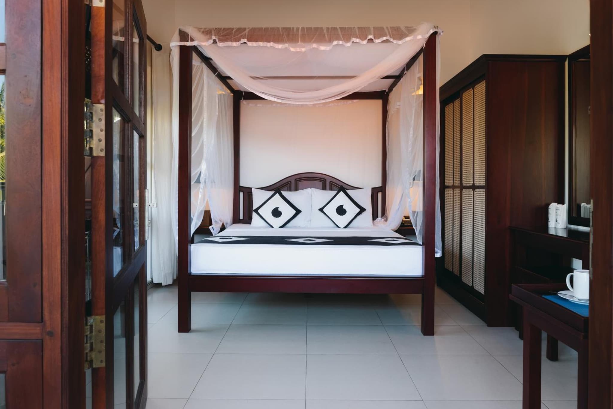 Amal Beach Hotel photo 9
