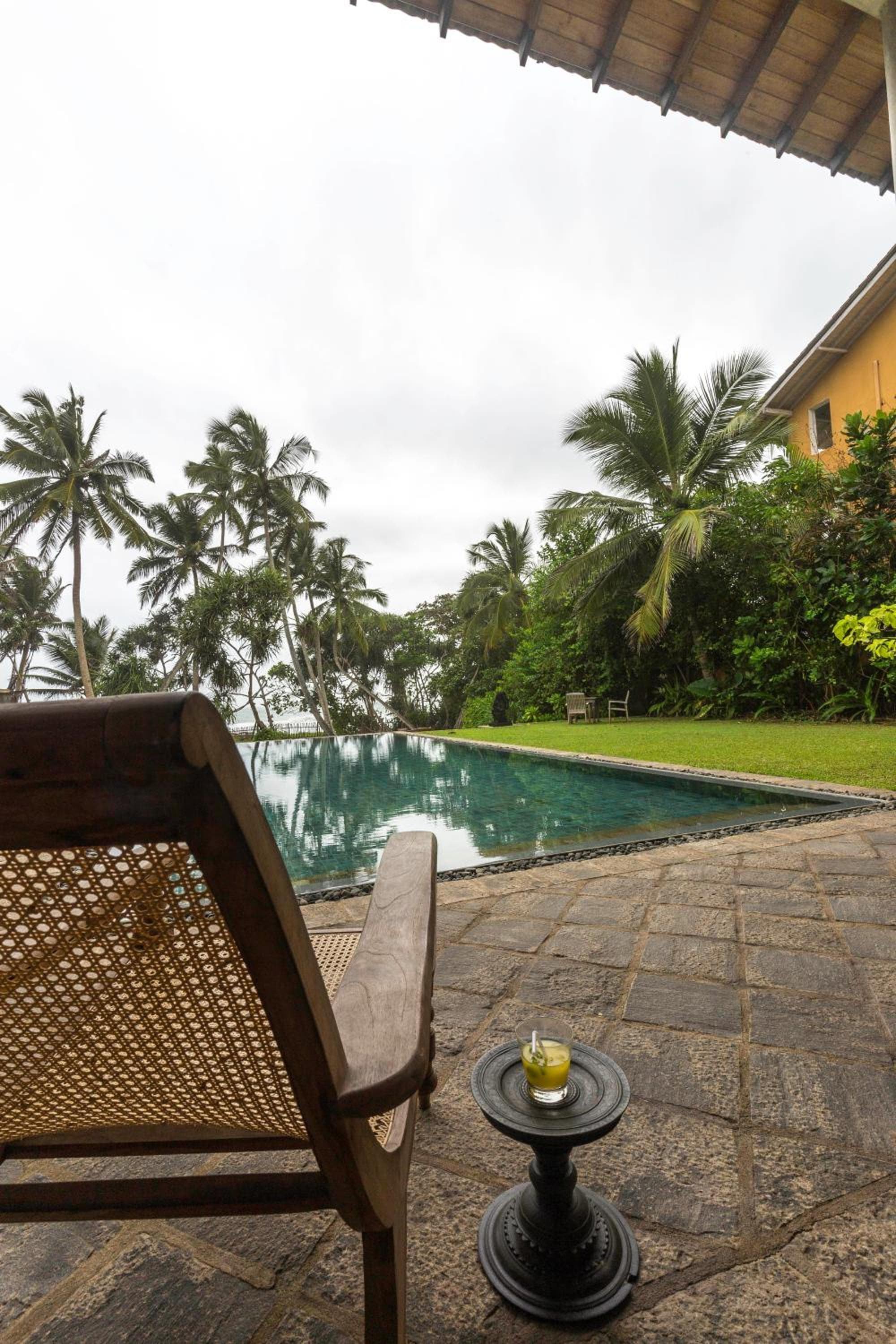 Villa Saffron Hikkaduwa photo 5