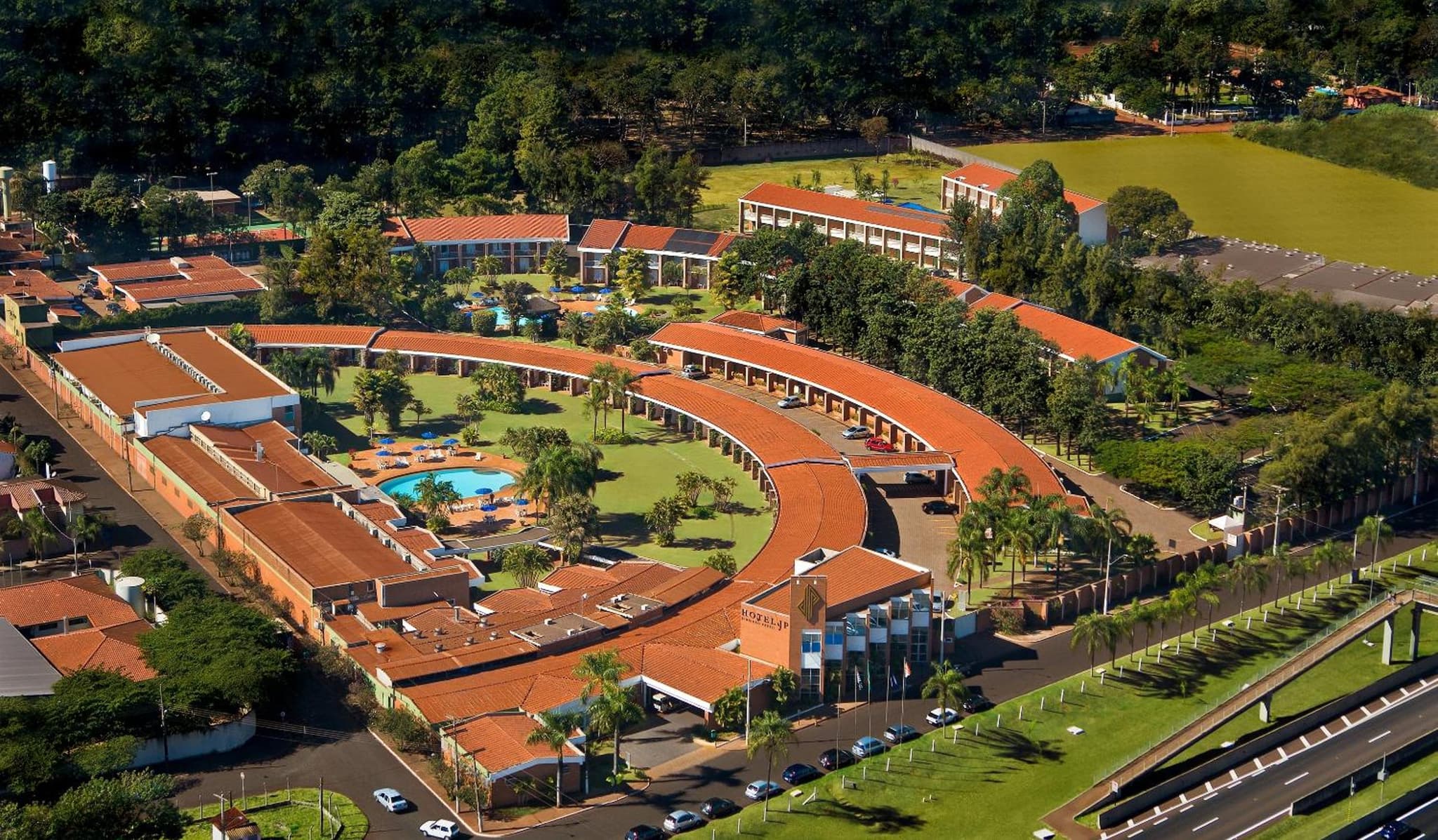 Hotel JP Ribeirão Preto Resort & Convenções by Nacional Inn