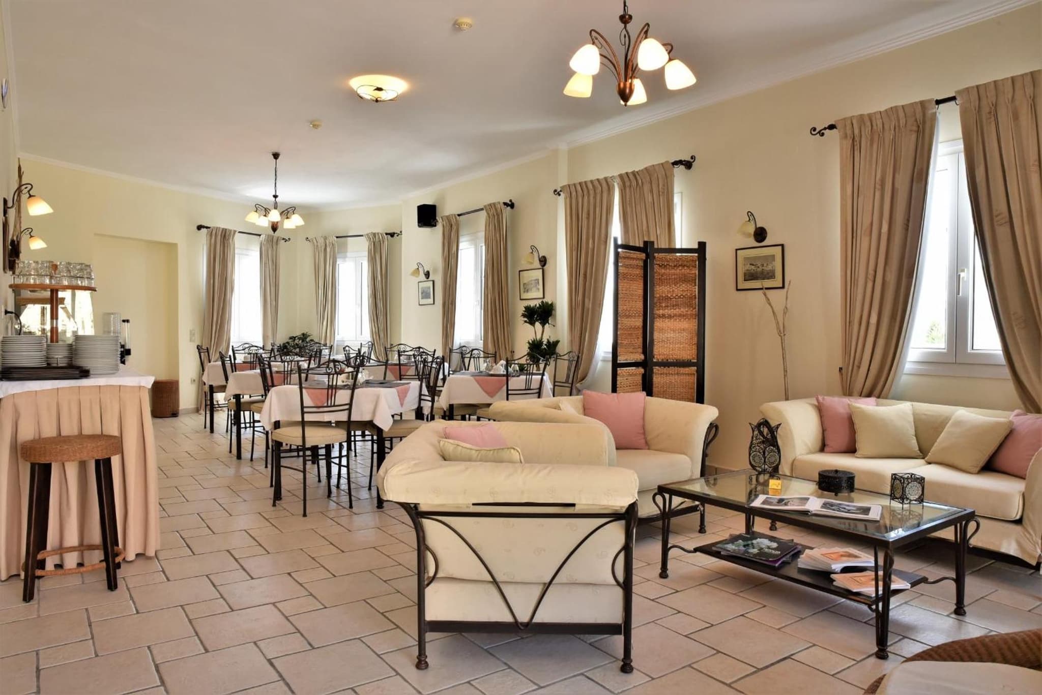 Ostria Hotel  photo 4