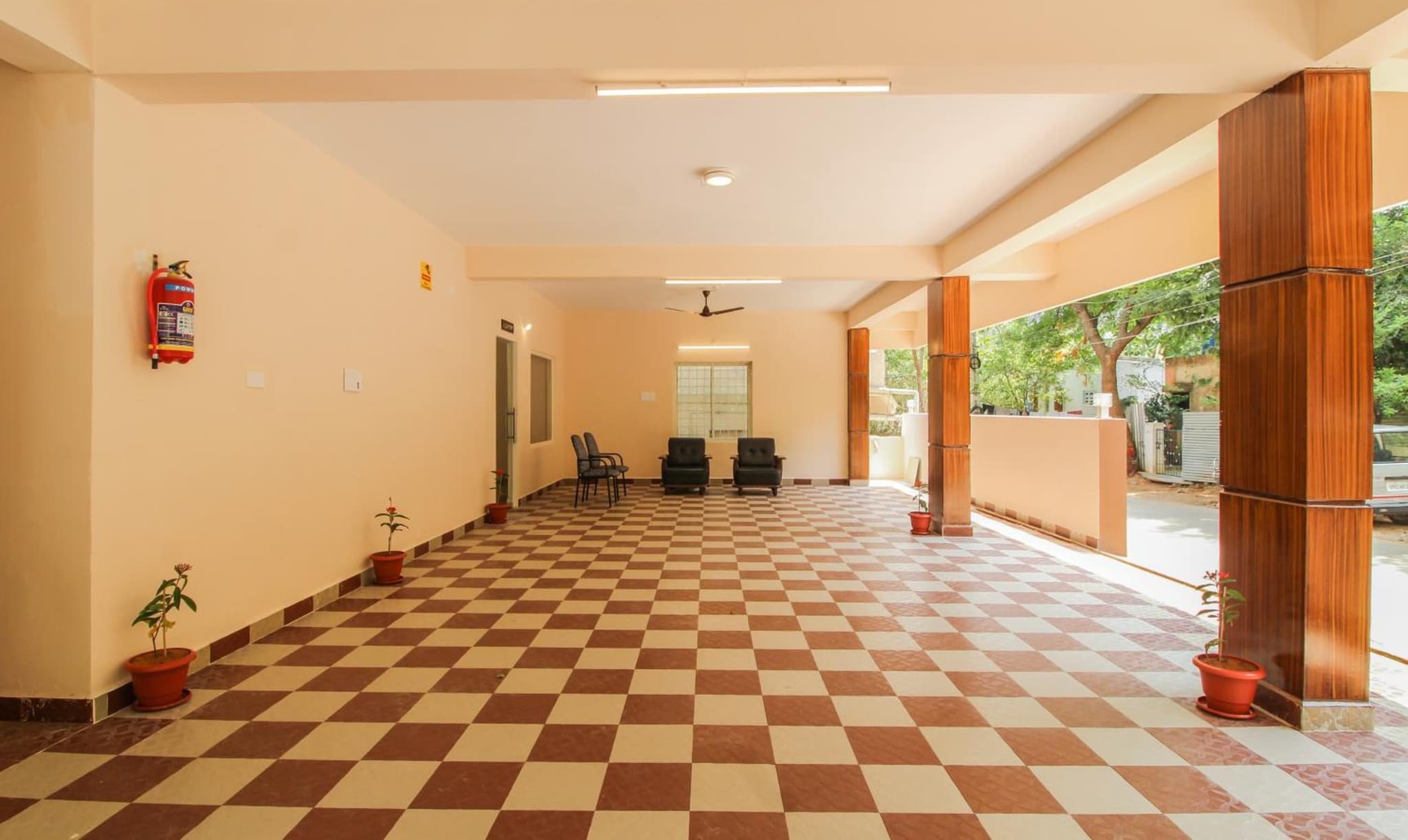 Itsy Hotels Riyas Grand photo 7