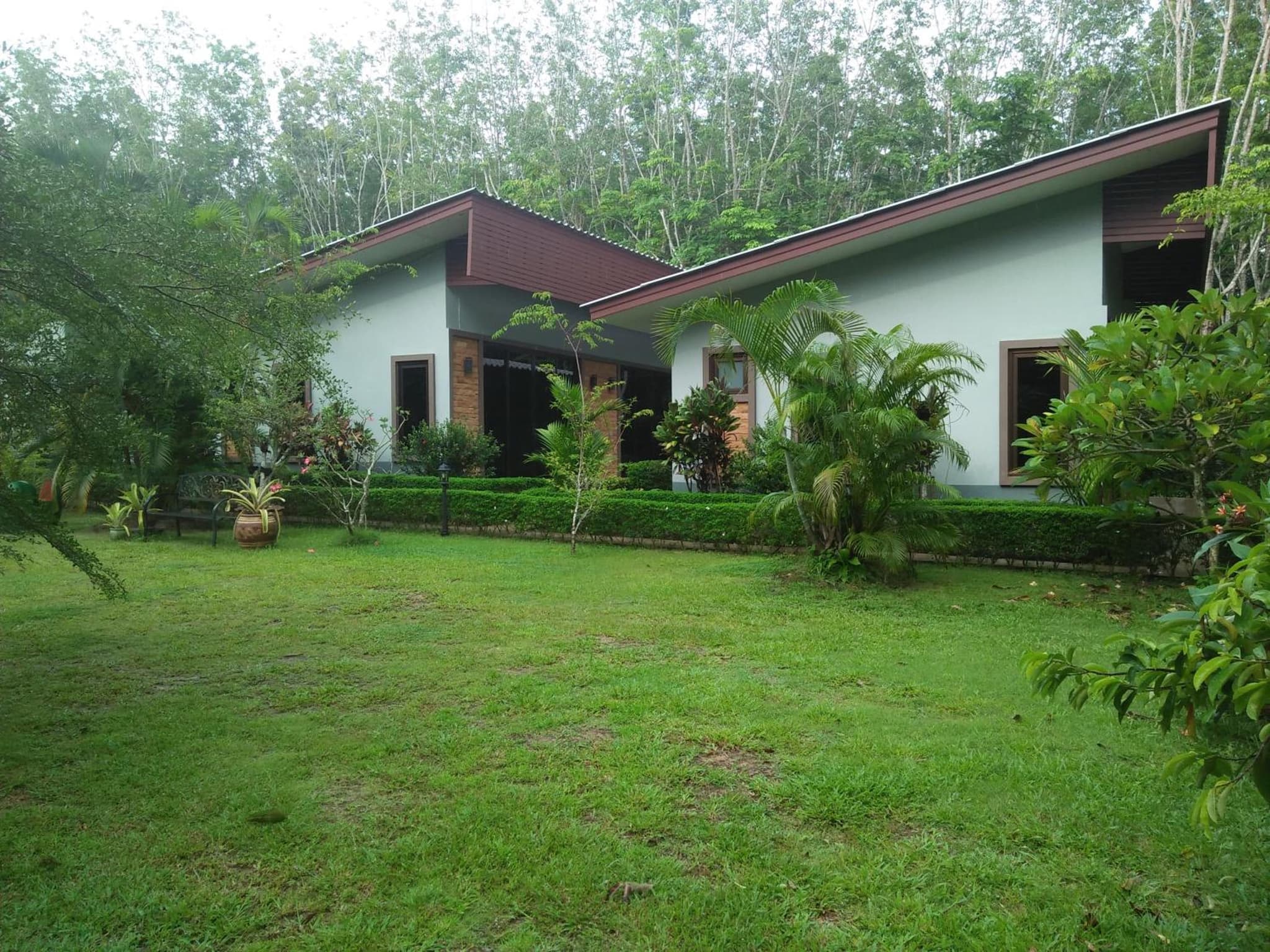 Phuket Sirinapha Resort photo 8