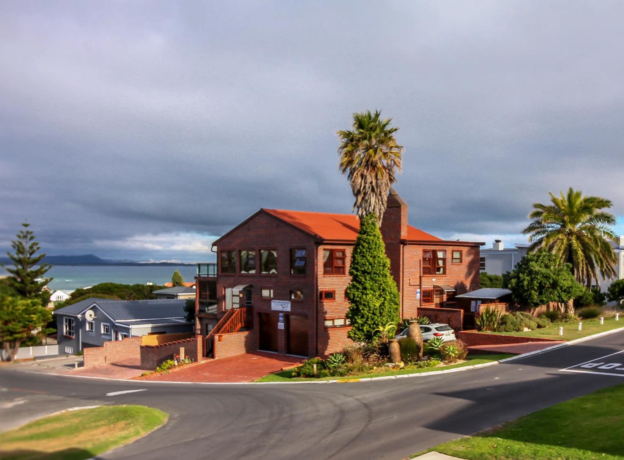 White Shark Guest House photo 3