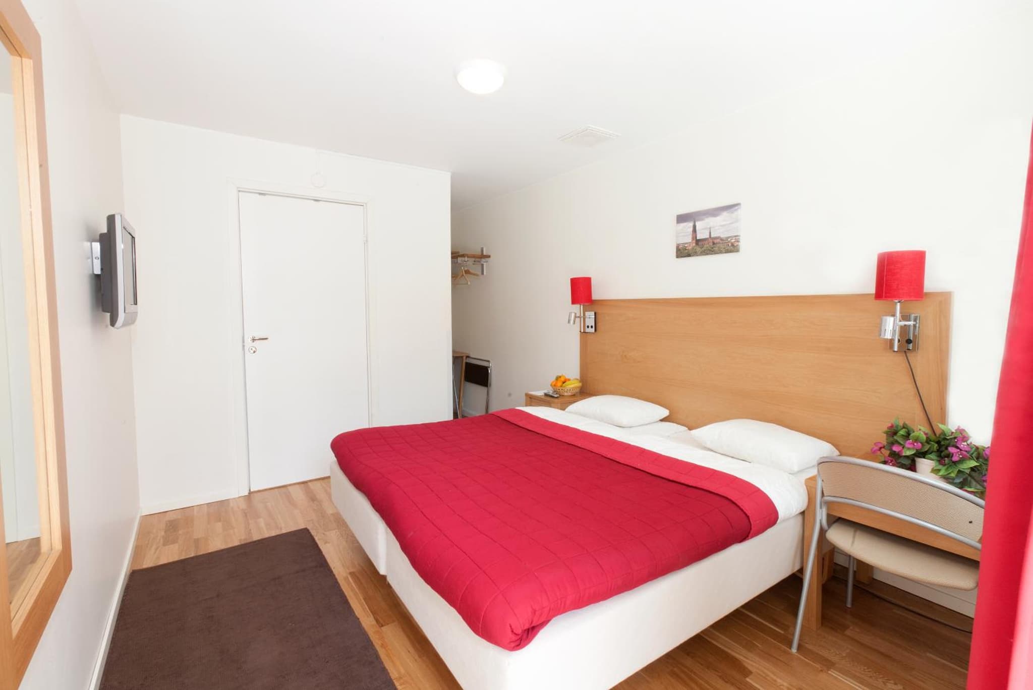 hotel room