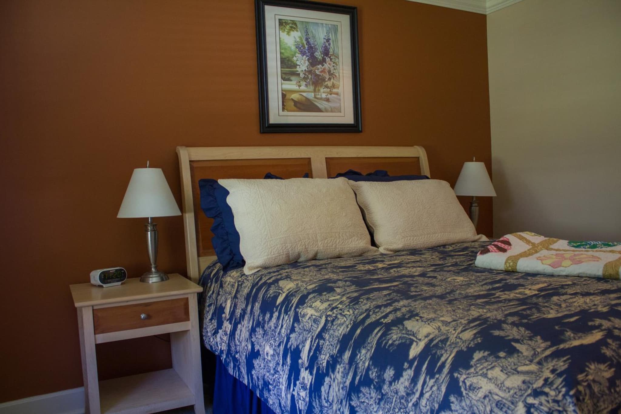 Genelle House B&B Guest House photo 2