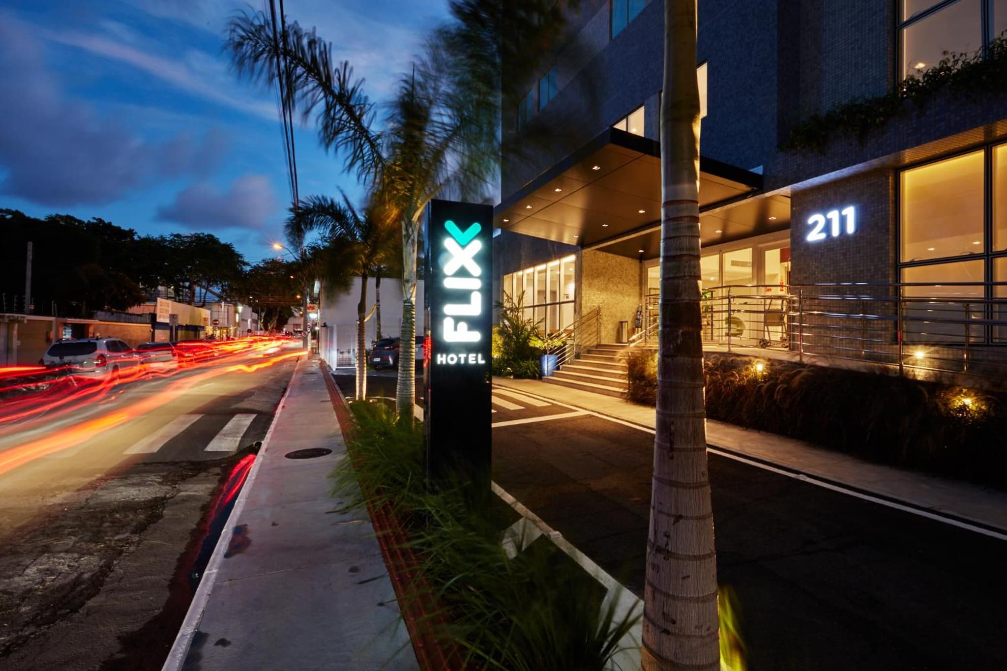 Flix Hotel photo 9