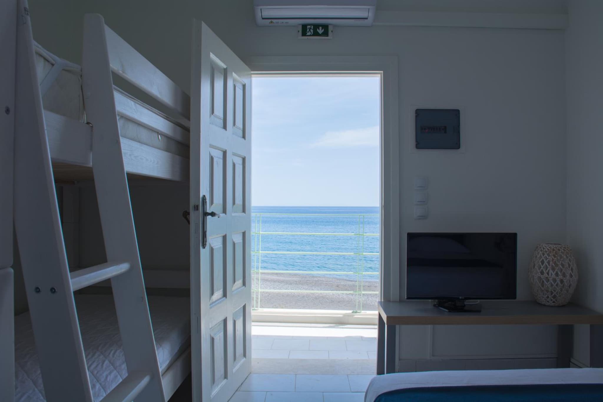 Stella's Beach House photo 7