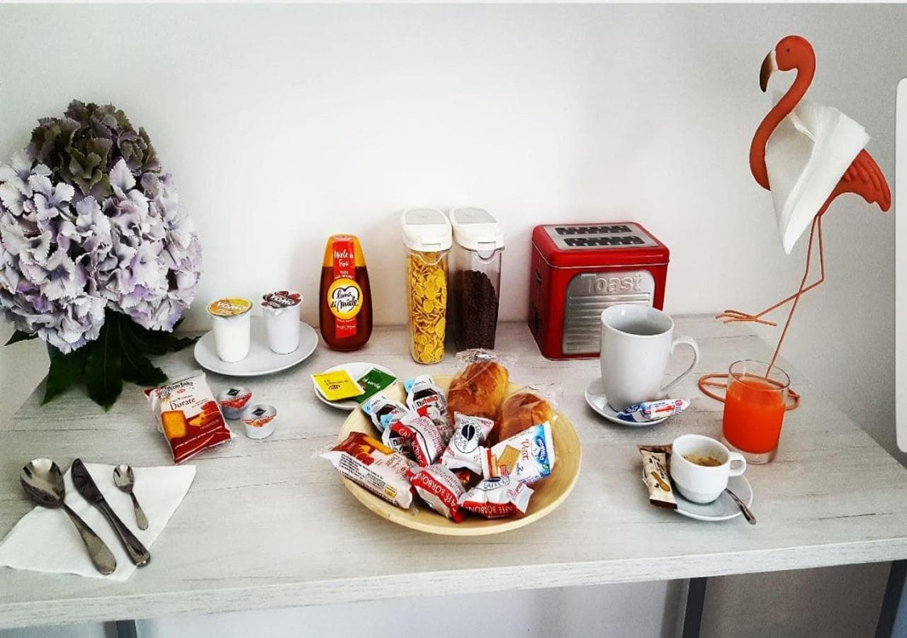 DIMORA FLEGREA room & breakfast