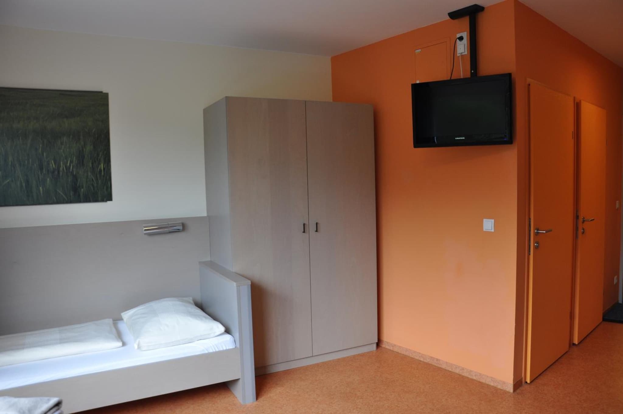 MOTEL ARBOTEL 24h self check-in photo 8
