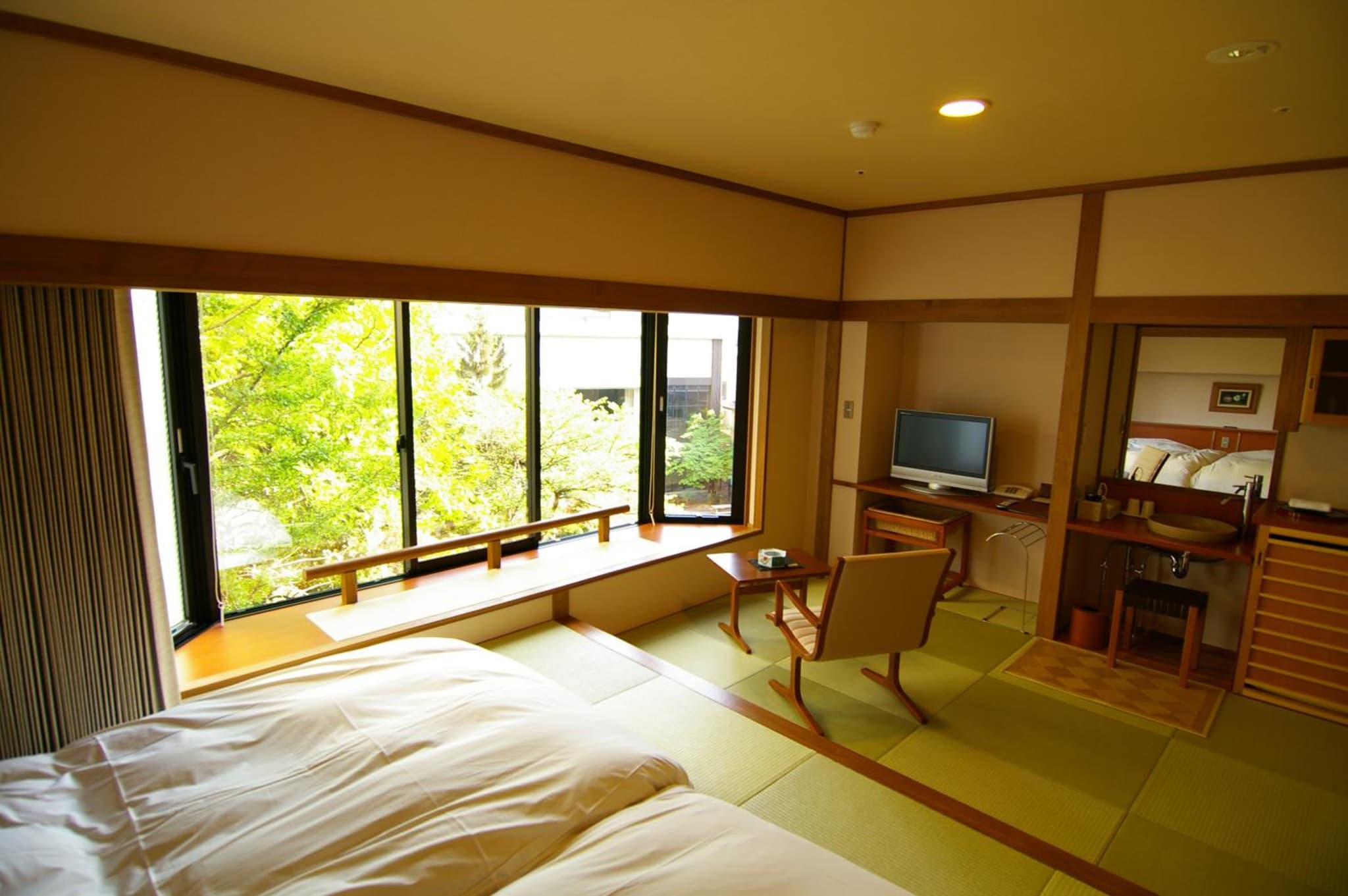 Tendo Onsen TAKINOYU photo 8