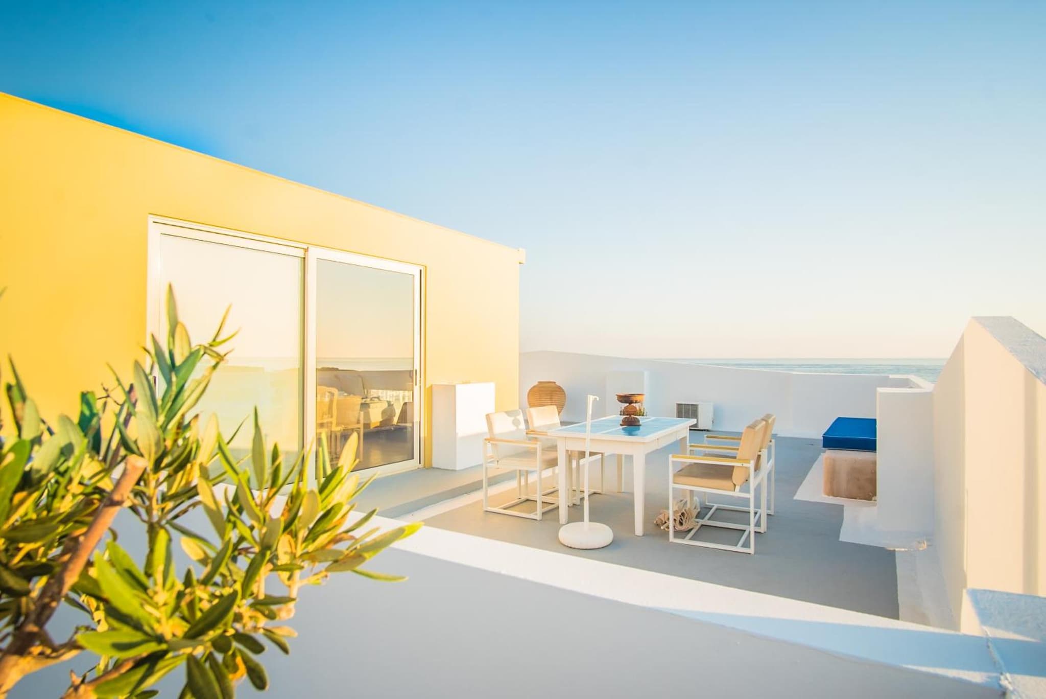 Parthenis Beach, Suites by the Sea photo 8