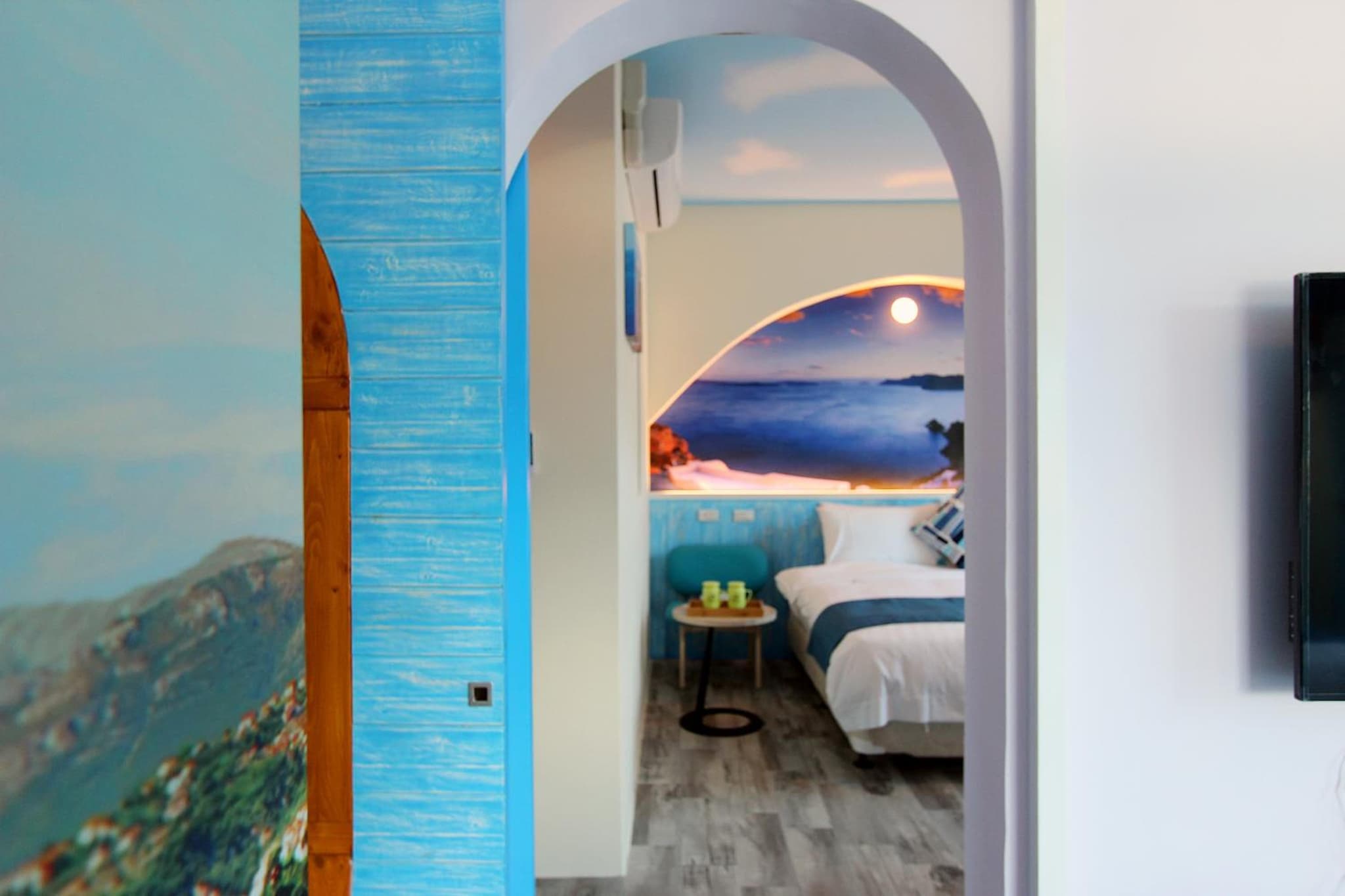 White Mediterranean photo 7
