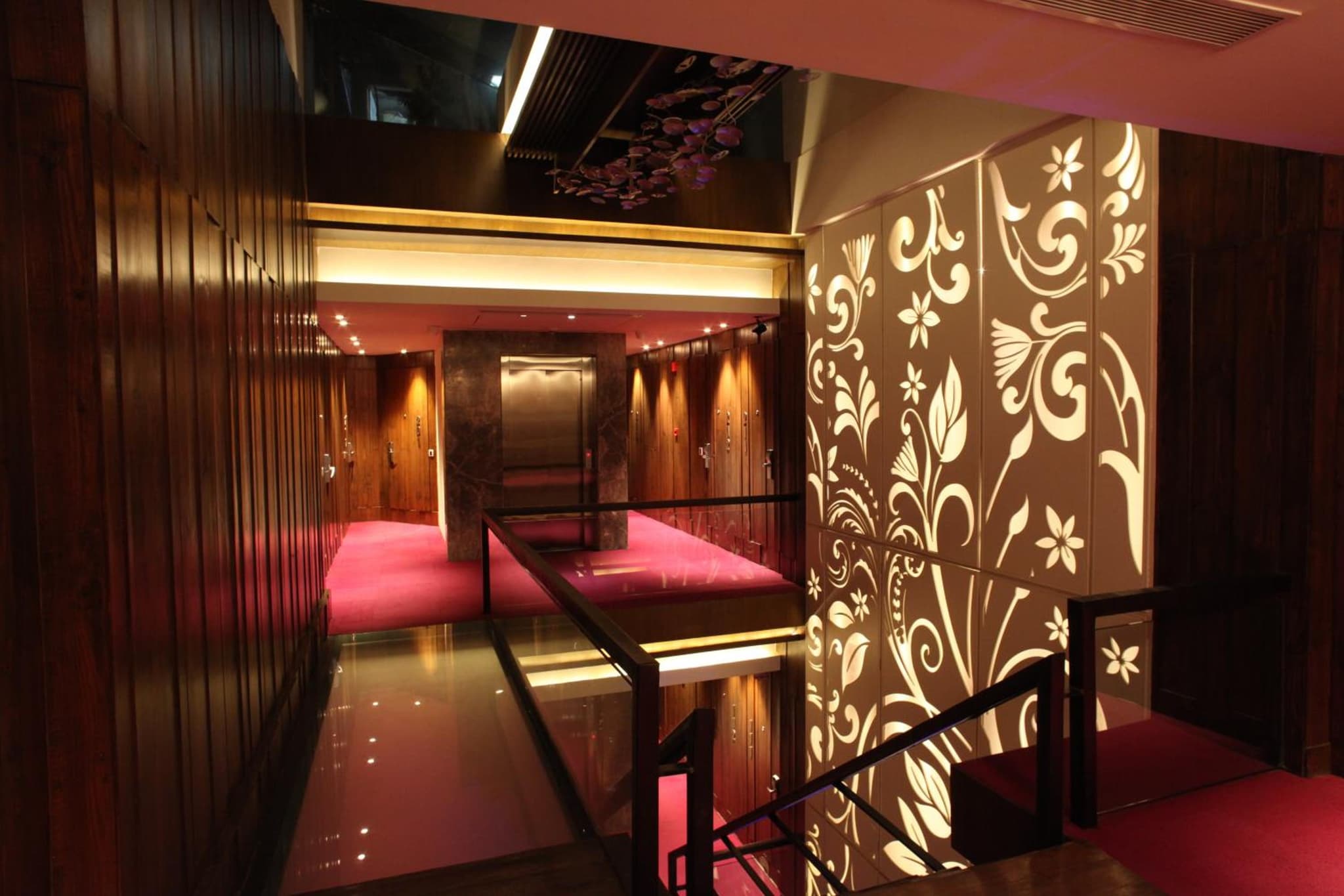 Maya Hotel photo 2
