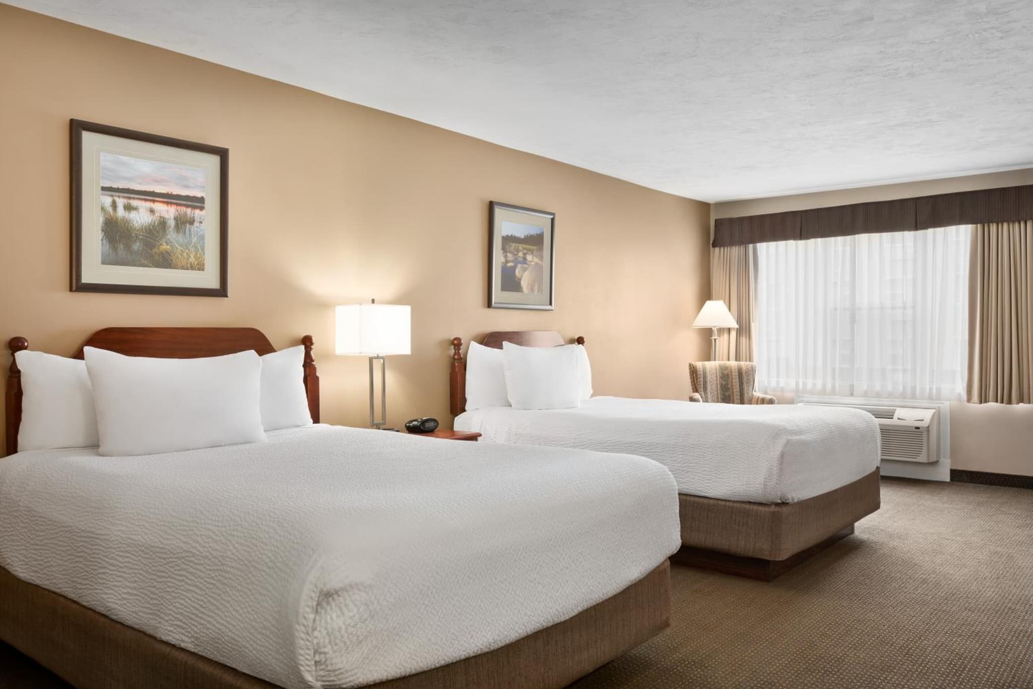 Days Inn & Suites by Wyndham Moncton photo 2