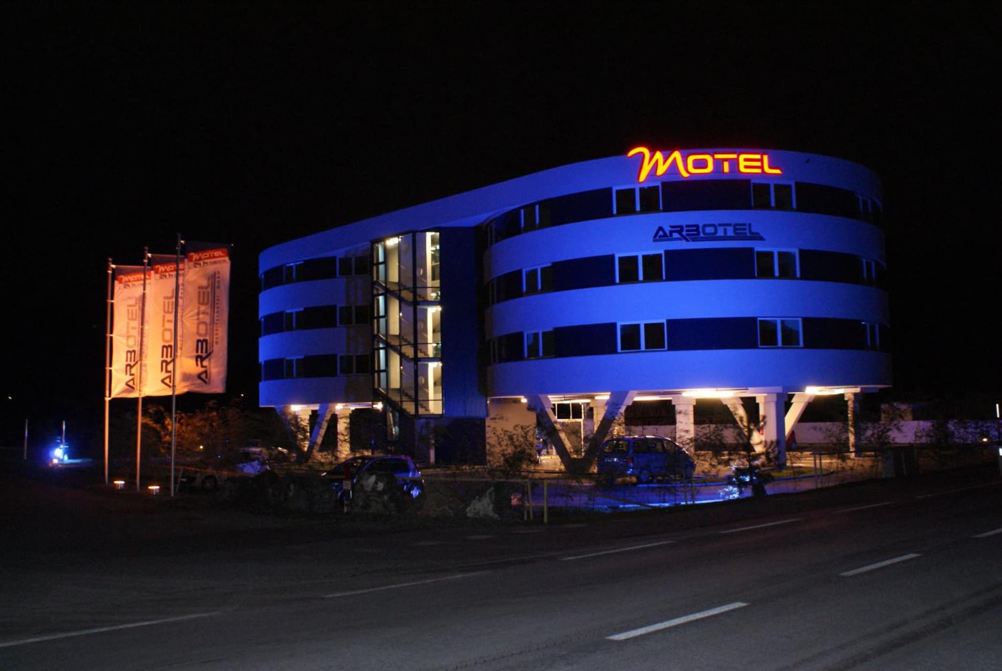 MOTEL ARBOTEL 24h self check-in photo 7