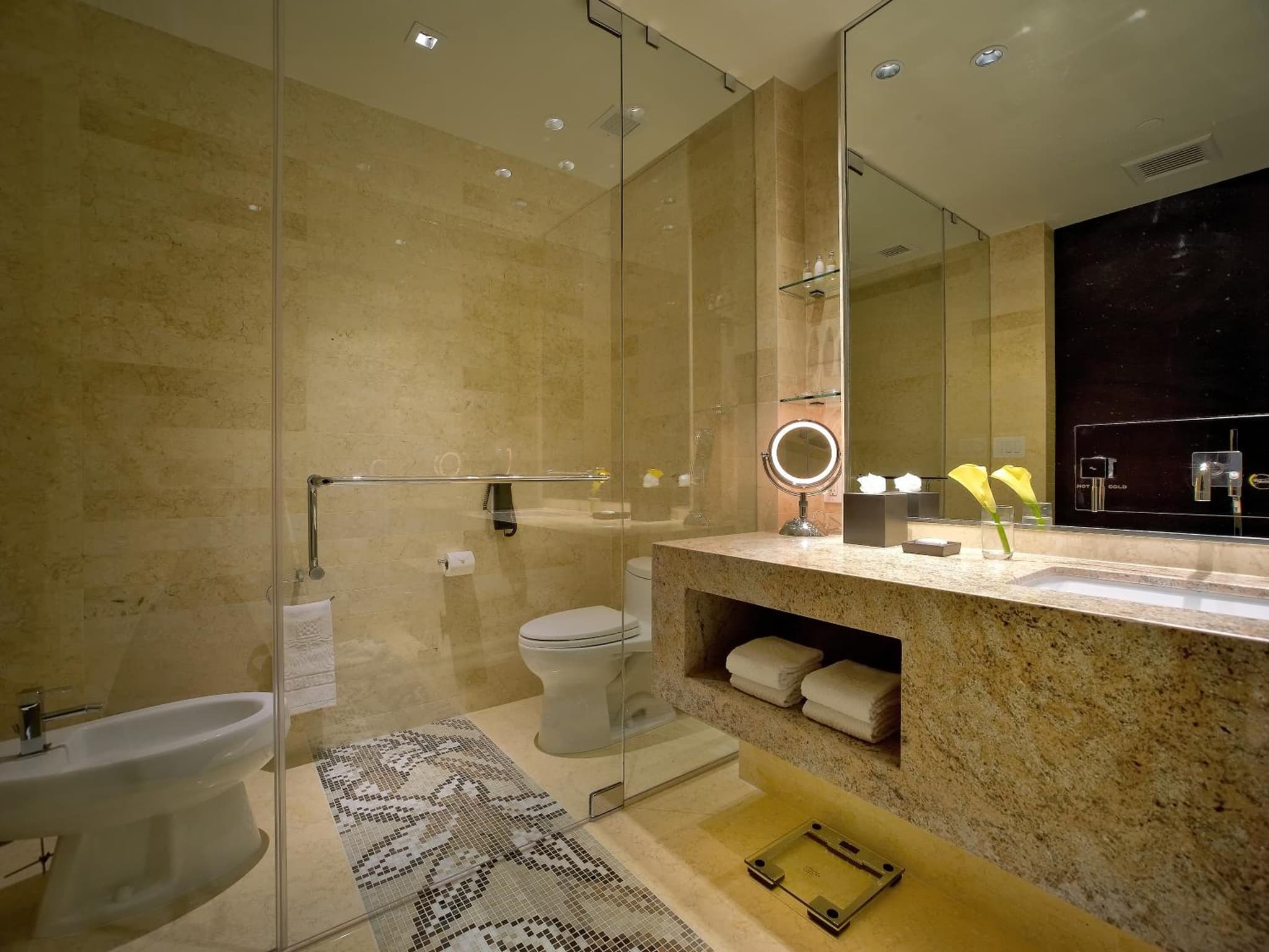 EB Hotel Miami Airport photo 4
